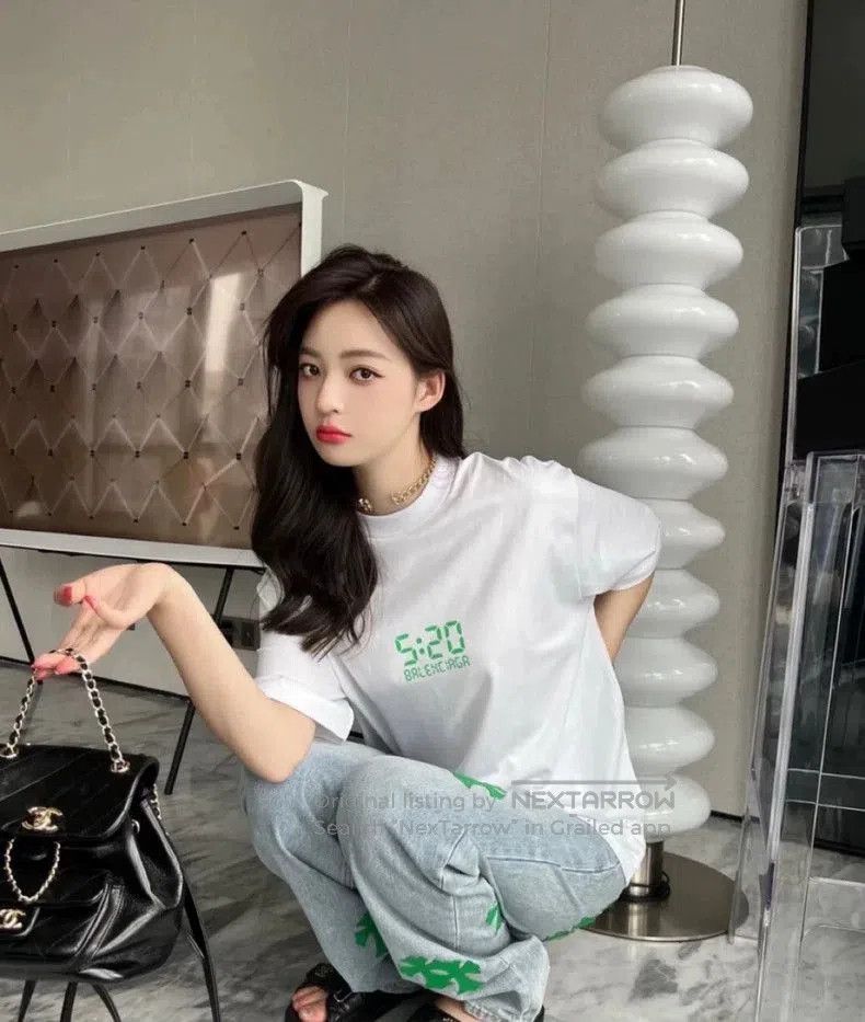 Balenciaga Balenciaga 5:20 Clock Short Sleeve T-shirt. Size US XS / EU 42 / 0 - 6 Thumbnail