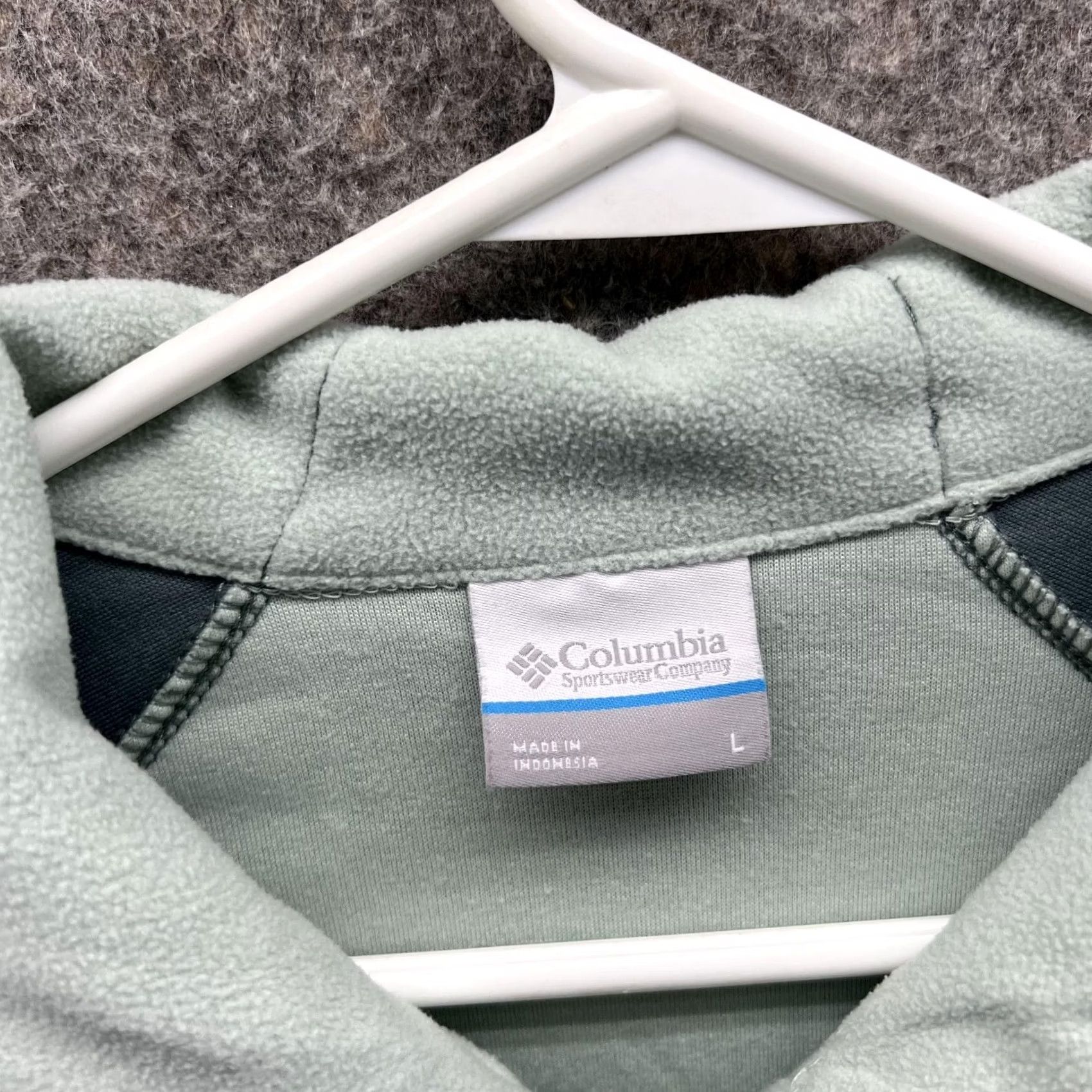 Vintage VINTAGE Columbia Sweater Women Large Blue 1/4 Zip Fleece Pullover Polyester Jacket Shirt Size L / US 10 / IT 46 - 5 Thumbnail