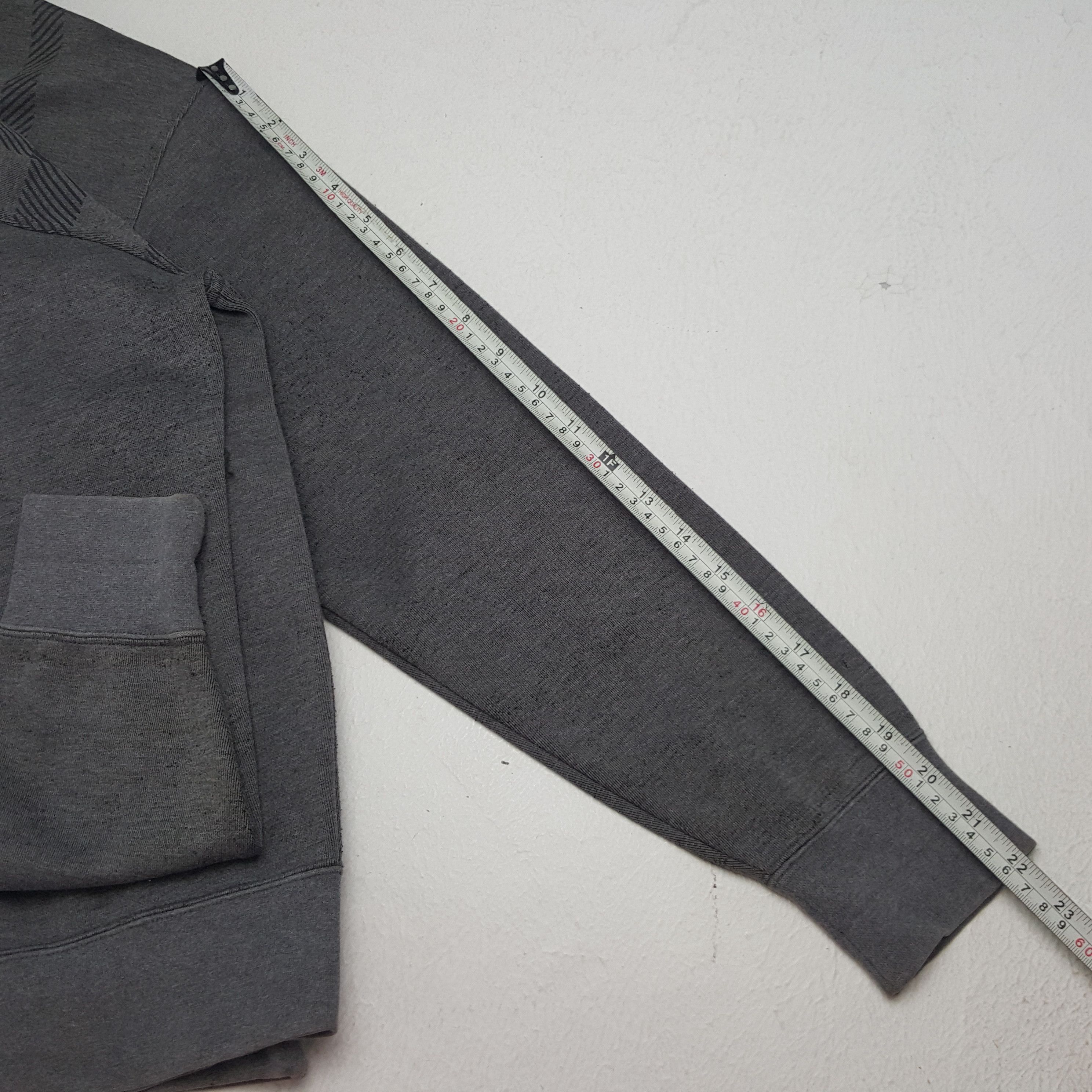 Burberry × Vintage Vintage Burberry London Nova Check Designer Hoodies Size US S / EU 44-46 / 1 - 7 Thumbnail