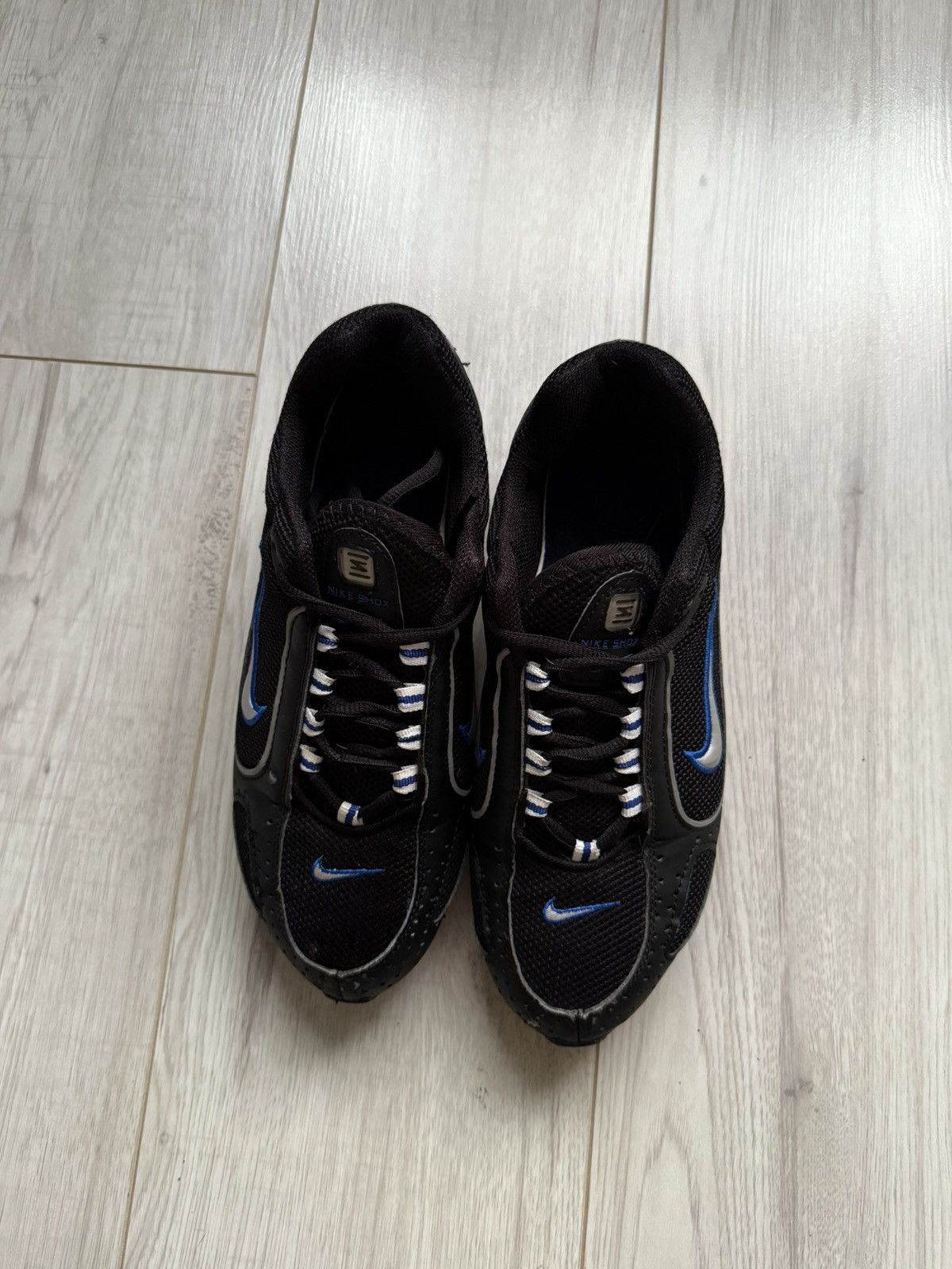 Nike × Vintage Vintage Nike Shox 2002 logo swoosh sneakers Size US 8 / EU 41 - 2 Thumbnail