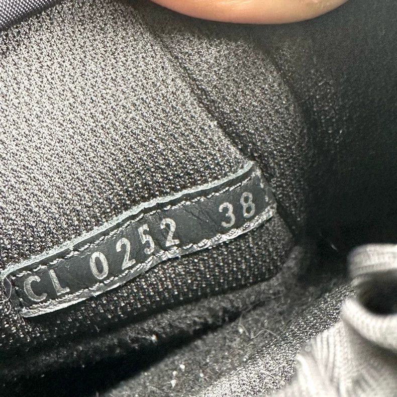 Louis Vuitton Louis Vuitton Presbyopic lambswool boots Size US 7.5 / IT 37.5 - 4 Thumbnail