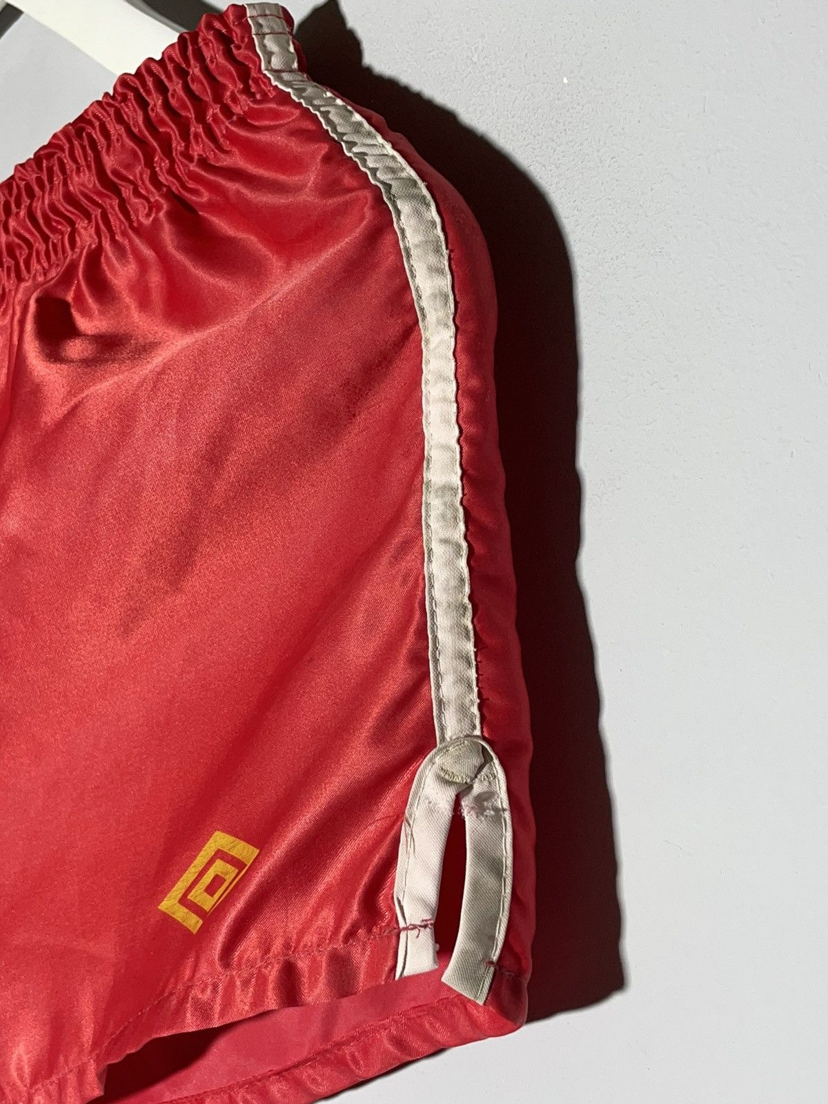Umbro × Vintage Liverpool FC Umbro 1979/83 Vintage Rare Football Shorts Size US 30 / EU 46 - 5 Thumbnail