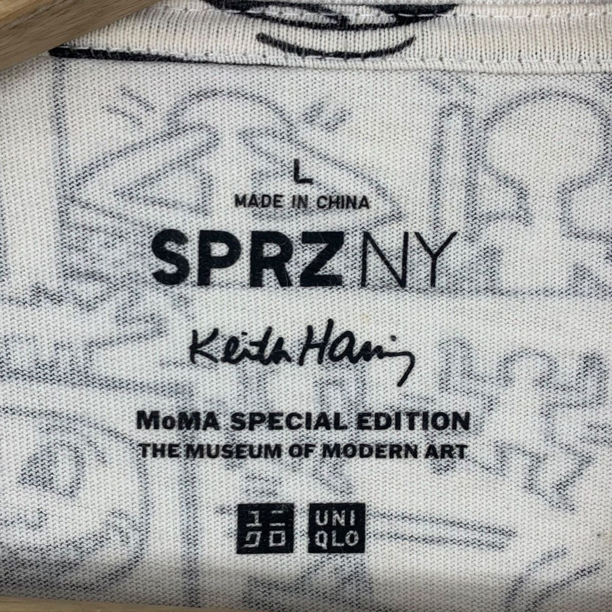 Keith Haring KEITH HARING x MOMA x UNIQLO Over Print Tee Shirt Top Pop Size US L / EU 52-54 / 3 - 4 Thumbnail