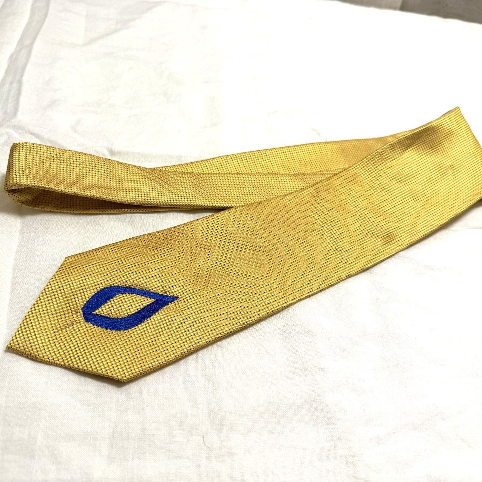 Piattelli Bruno Piattelli Roma Gold Silk Tie w/ Blue Flame Logo(2000s) Size ONE SIZE - 3 Thumbnail