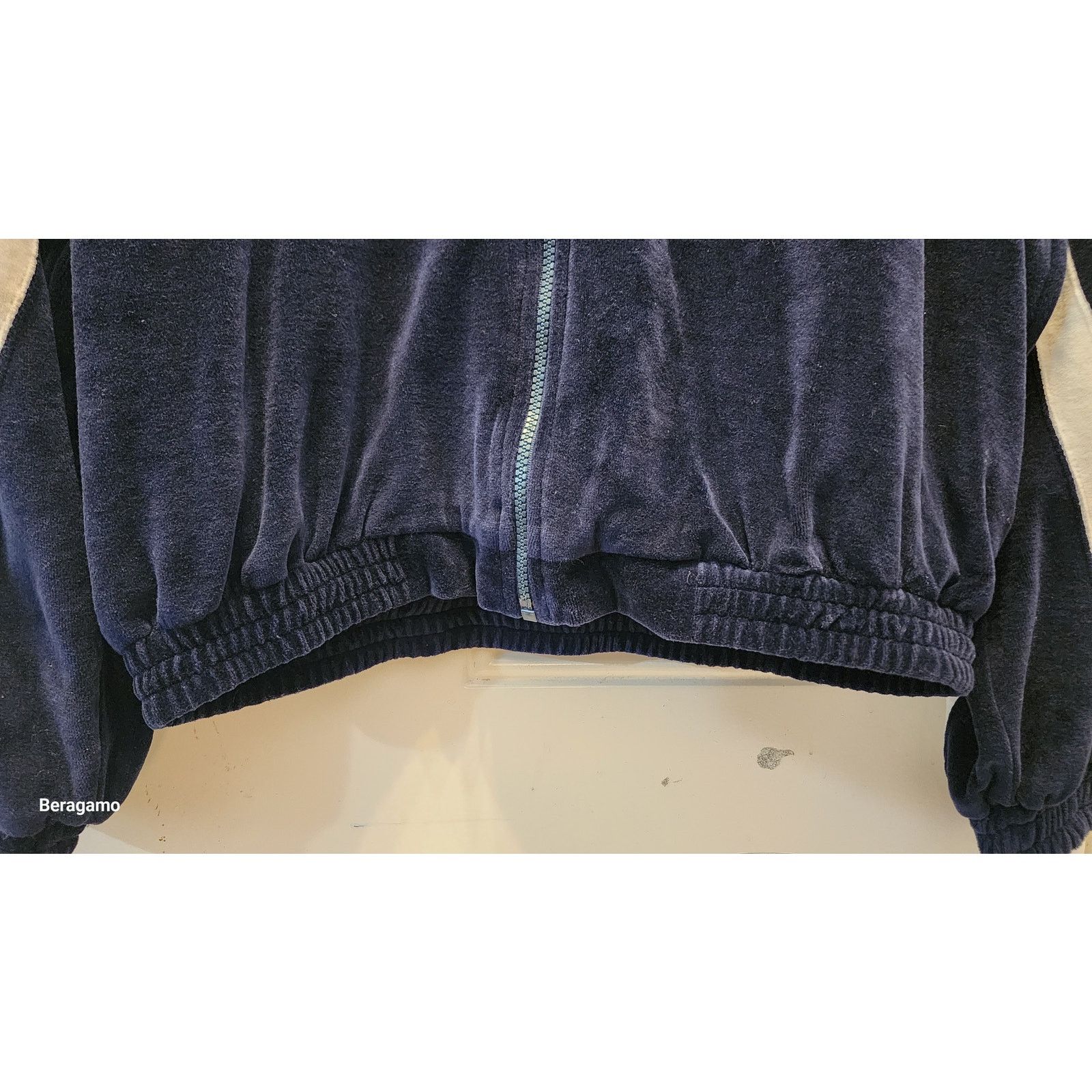 Other Bert Pulitzer Collectors Edition velvet Track Jacket Size L Size US L / EU 52-54 / 3 - 11 Thumbnail