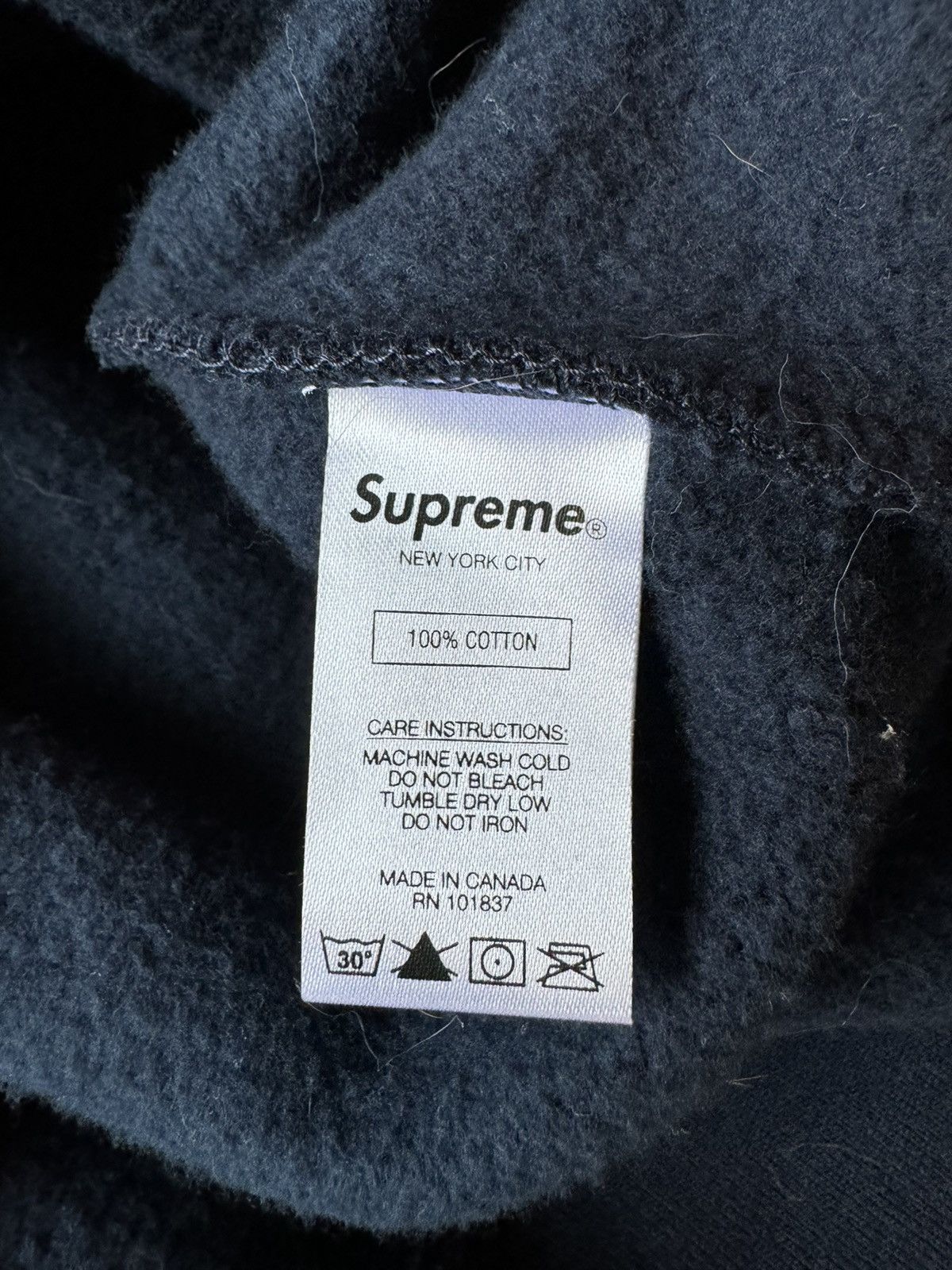 Supreme Supreme Navy Blue Sweater Size US M / EU 48-50 / 2 - 7 Thumbnail