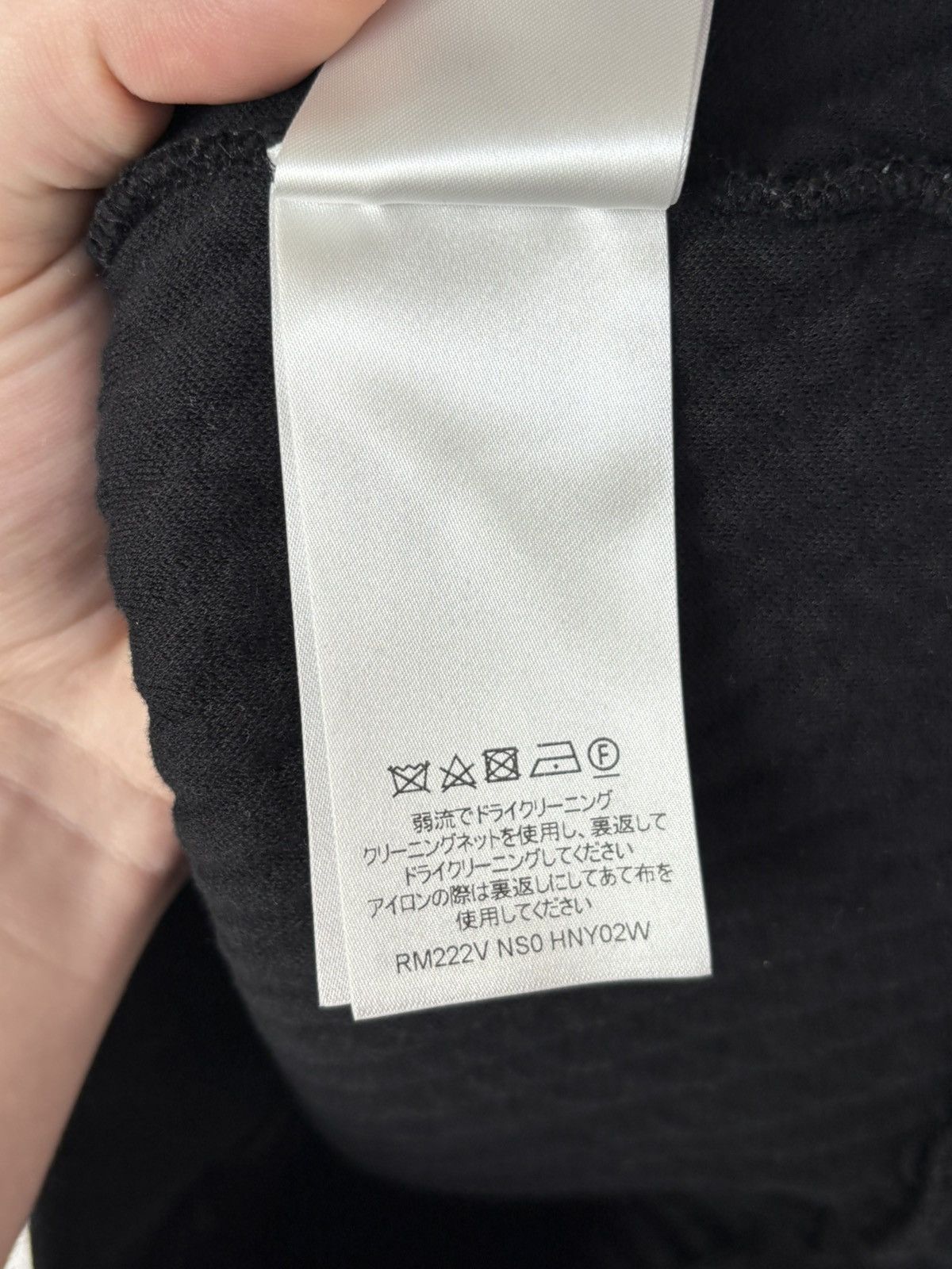 Louis Vuitton Louis Vuitton Monogram Arm Sweatshirt Size US L / EU 52-54 / 3 - 12 Thumbnail