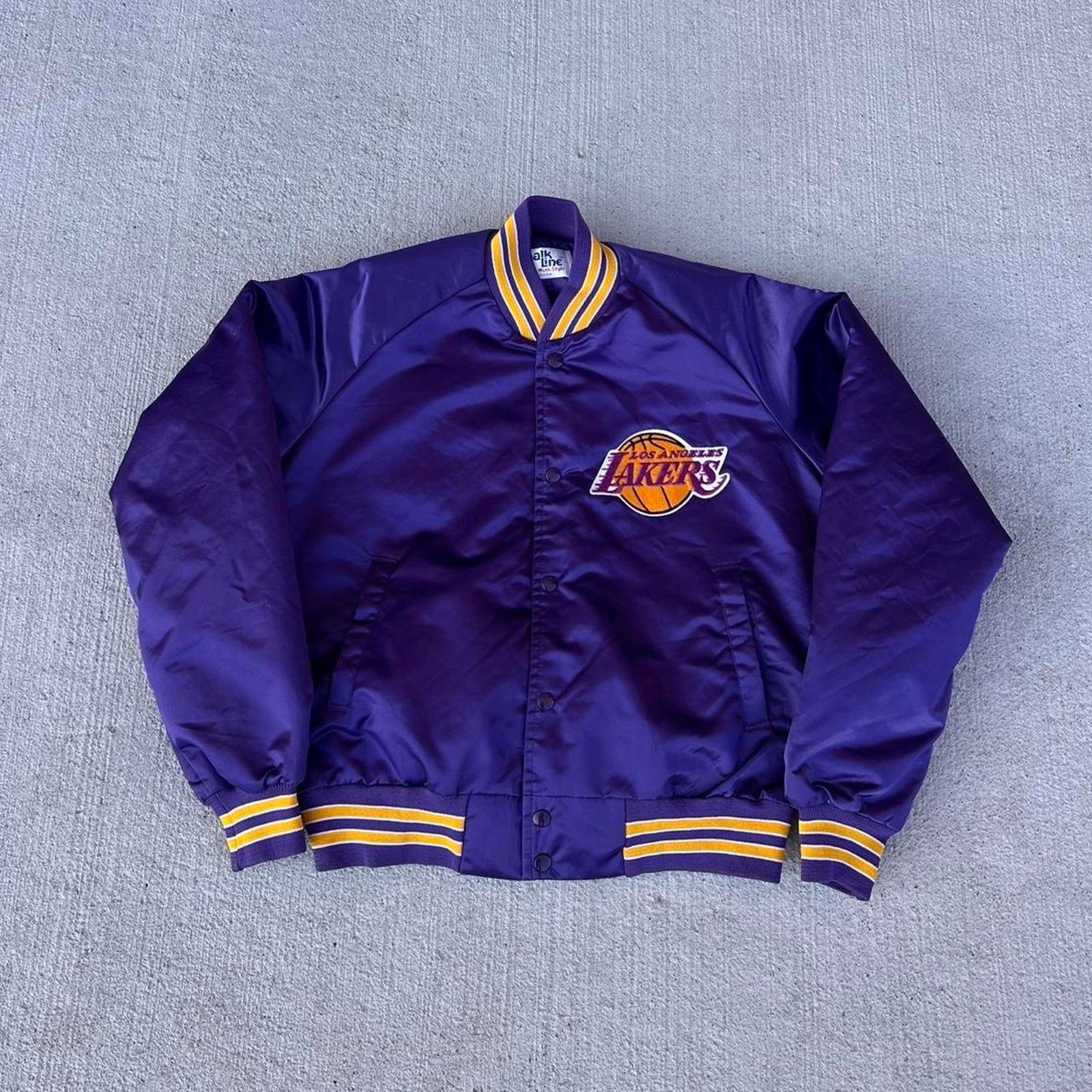 Chalk Line × Vintage Vintage Los Angeles Lakers Chalk Line Satin Jacket Size US M / EU 48-50 / 2 - 1 Thumbnail