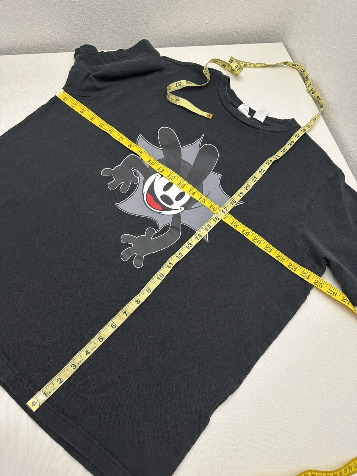 Disney Vintage Disney 100 Oswald the Lucky Rabbit Break Through XL Size US XL / EU 56 / 4 - 5 Thumbnail
