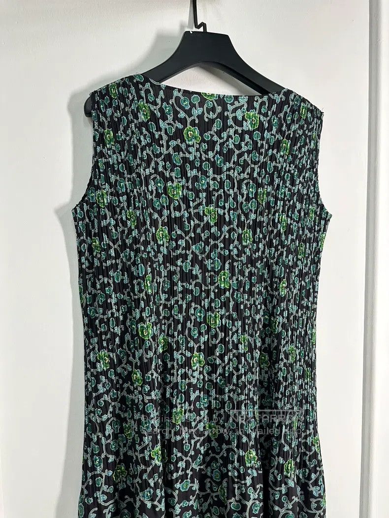 Issey Miyake Issey Miyake Pleated Floral Dress Size S / US 4 / IT 40 - 7 Thumbnail