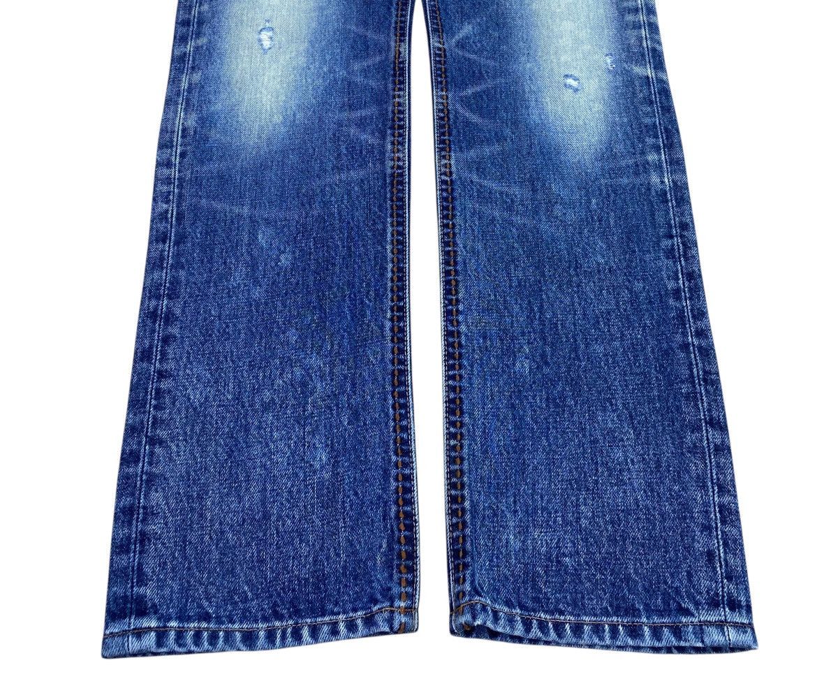 Japanese Brand Japanese Brand Light Wash Whiskered Style Straight Leg Jeans Size US 32 / EU 48 - 5 Thumbnail