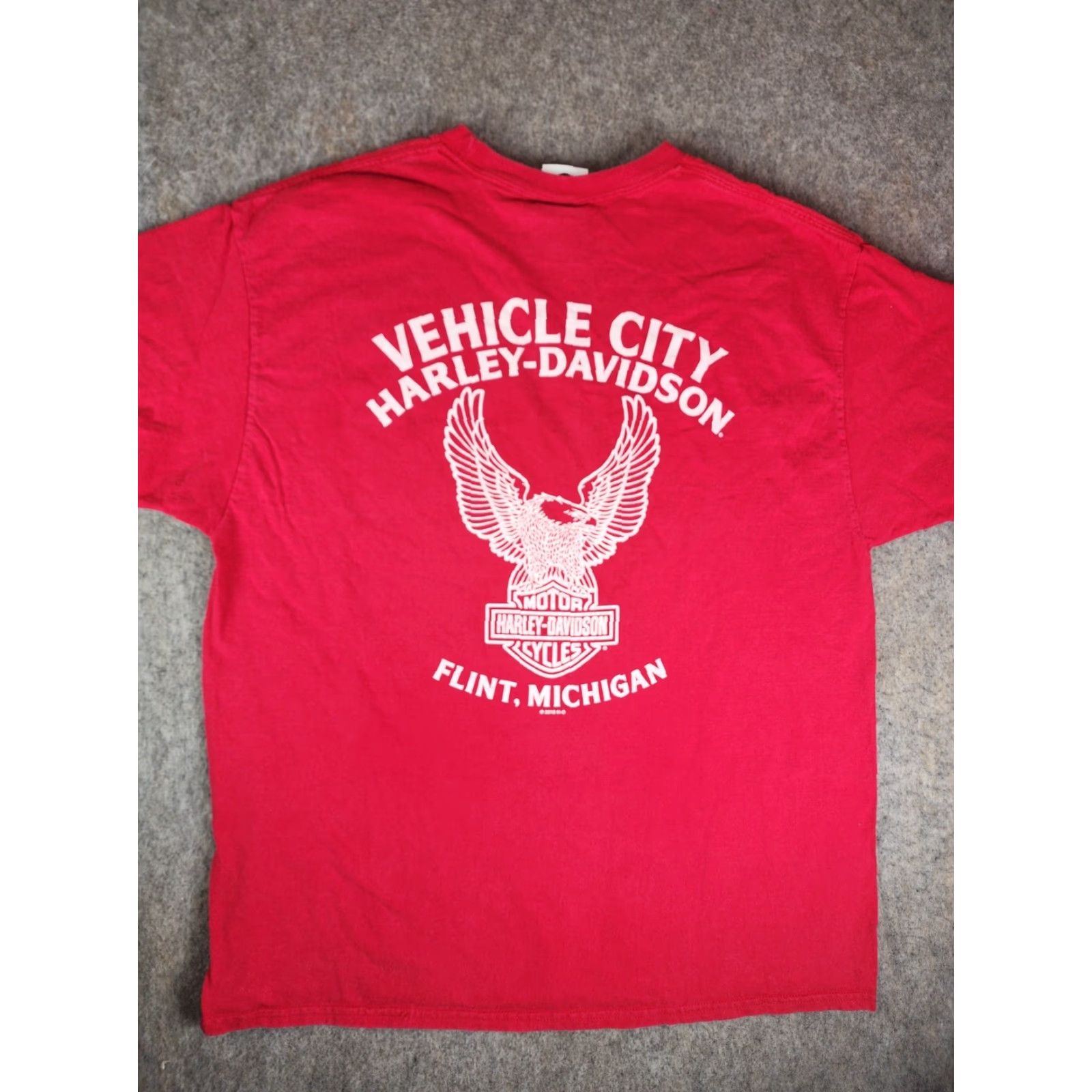 Harley Davidson Harley-Davidson T-Shirt Men XL Red Eagle Graphic Print Short Sleeve Crew Neck Biker Motorcycle USA City Flint Michigan Vintage No Size US XL / EU 56 / 4 - 7 Thumbnail