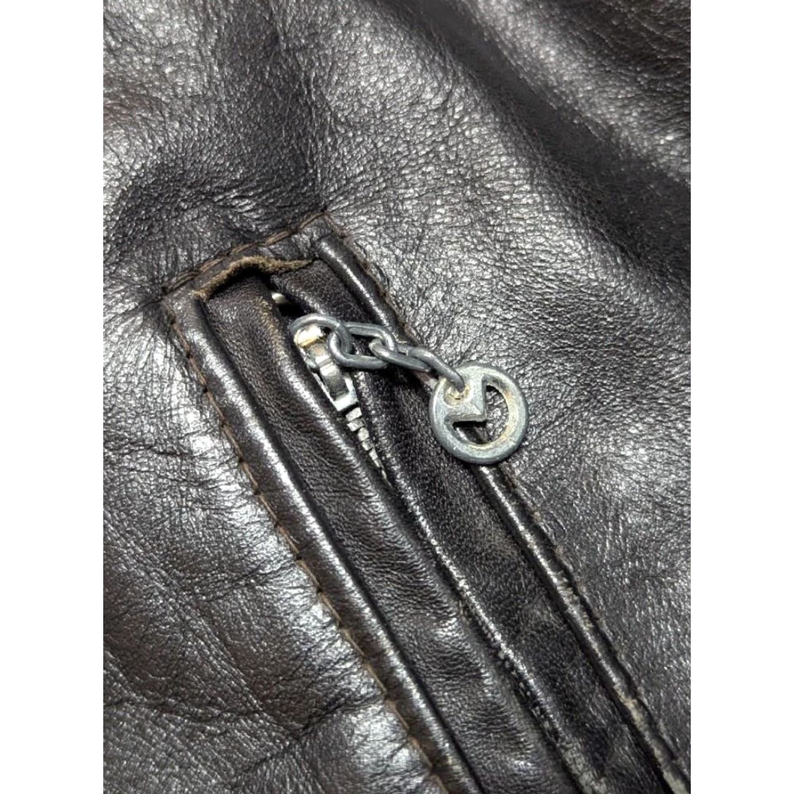 Harley Davidson VINTAGE Harley-Davidson Jacket Motorcycle Black 38 Tall Mens Leather Cowhide Biker 1970s AMF Leather Size US S / EU 44-46 / 1 - 5 Thumbnail