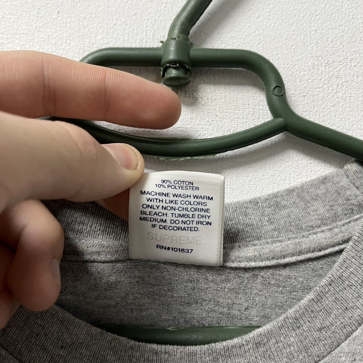 Supreme T-Shirt Supreme Big Logo Tee Size US S / EU 44-46 / 1 - 8 Thumbnail