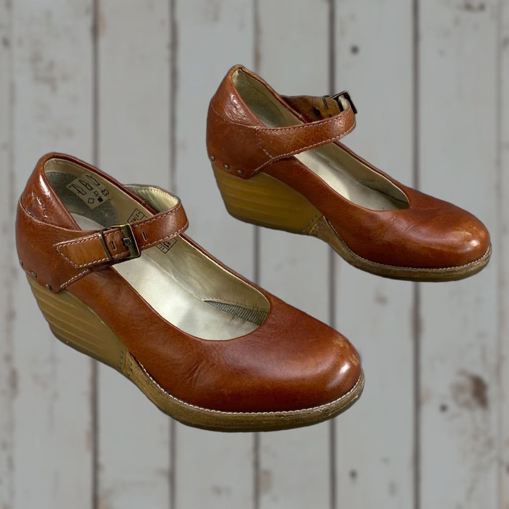 Dr. Martens VINTAGE Dr Martens Doc Drew Wedge Brown Leather Mary Jane Stud Platform Shoes - Womens 7 Size US 5 / IT 35 - 1 Thumbnail