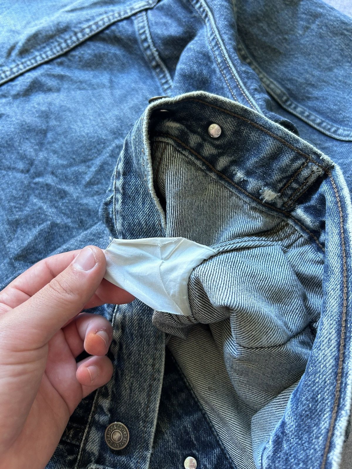 Levi's Vintage Clothing × Vintage Vintage Levis denim distressed jacket mens Size US L / EU 52-54 / 3 - 8 Thumbnail
