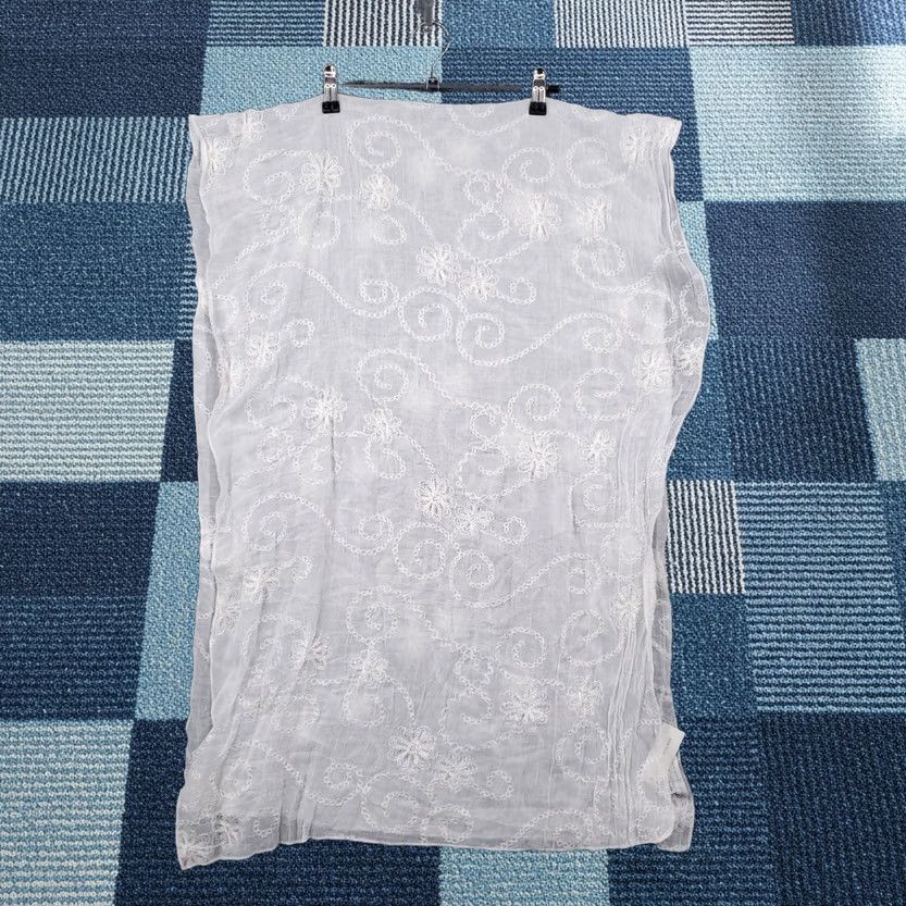 Vintage New York & Company Scarf Women OS White Embroidered Floral Rectangular Wrap 24x68 CSS Size ONE SIZE - 1 Thumbnail