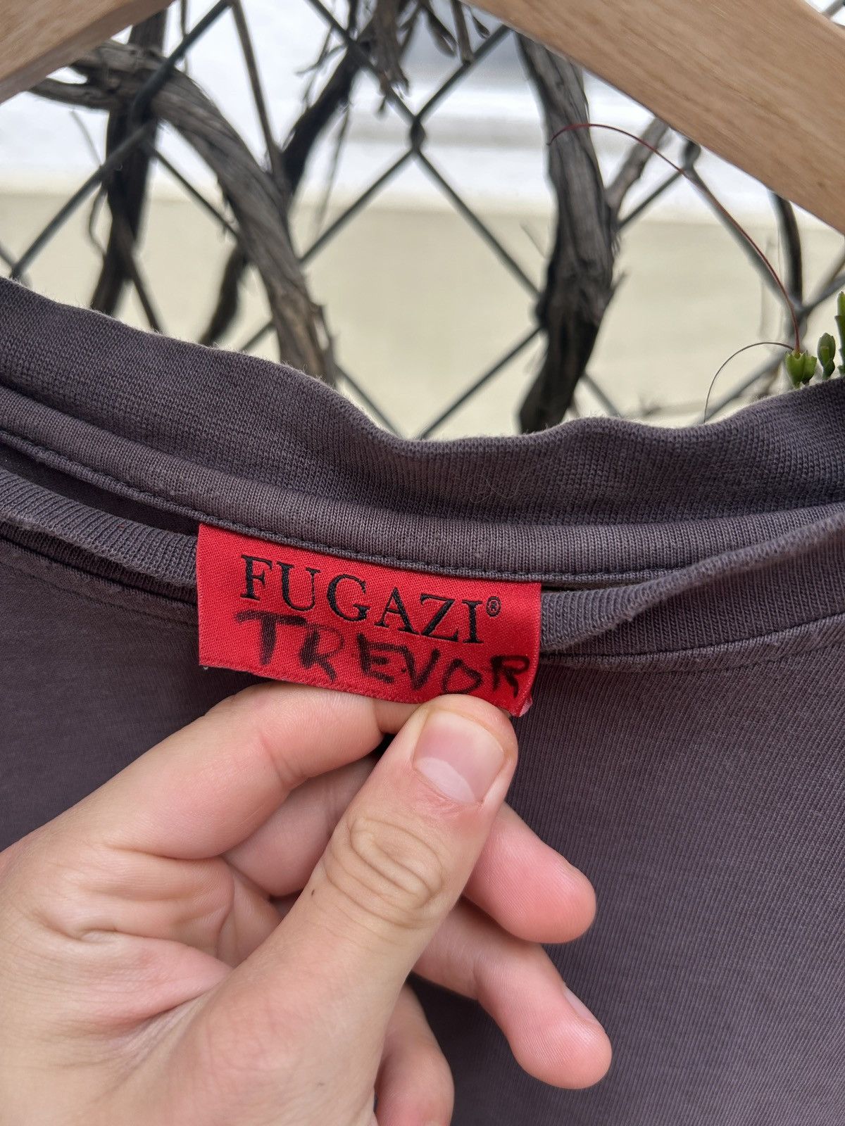 Fugazi fugazi amici tee (trevor signed) Size US L / EU 52-54 / 3 - 10 Thumbnail