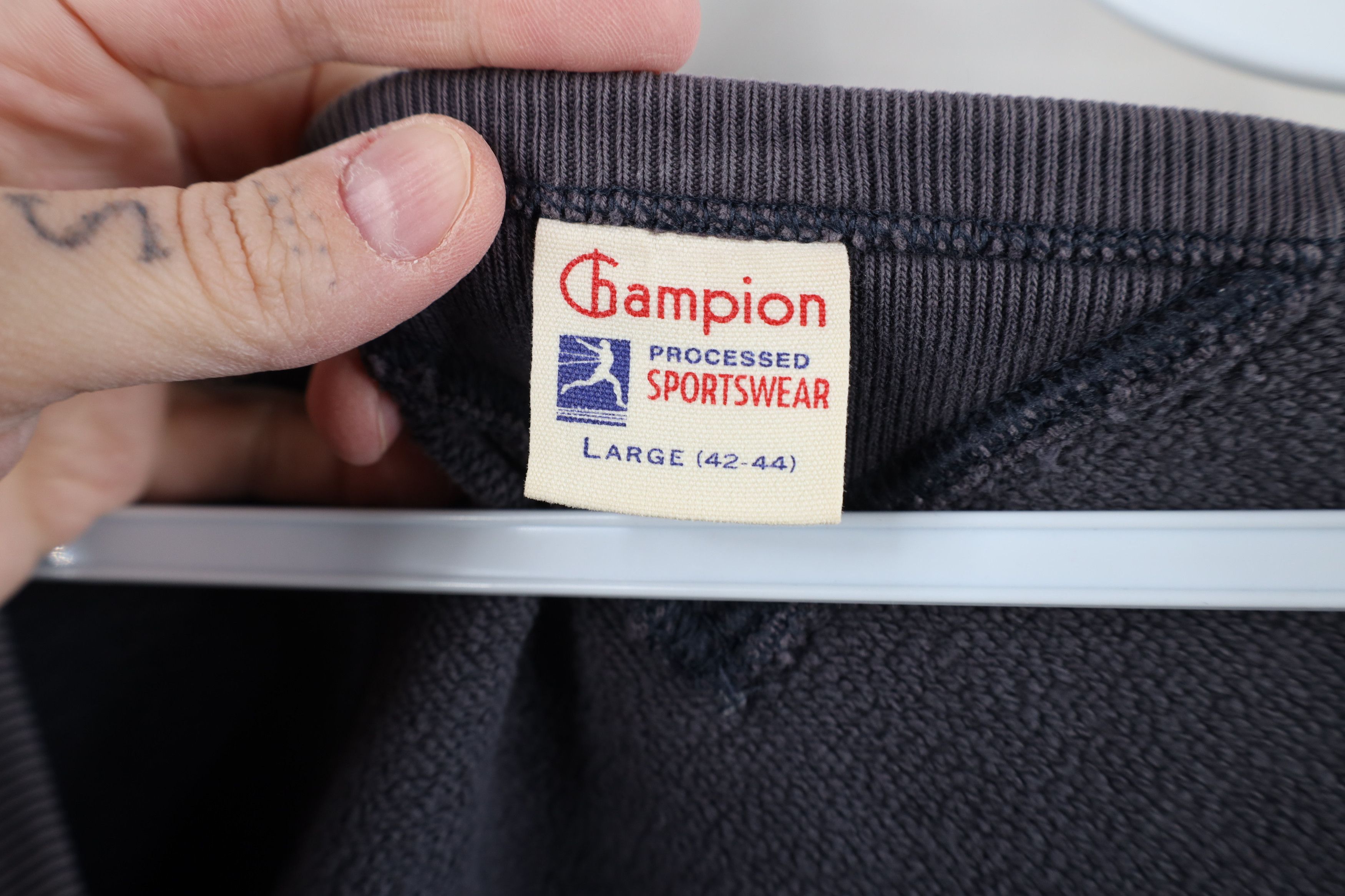Champion Vintage Champion Running OLNEY Athletics Sweatshirt Gray Size L / US 10 / IT 46 - 9 Thumbnail