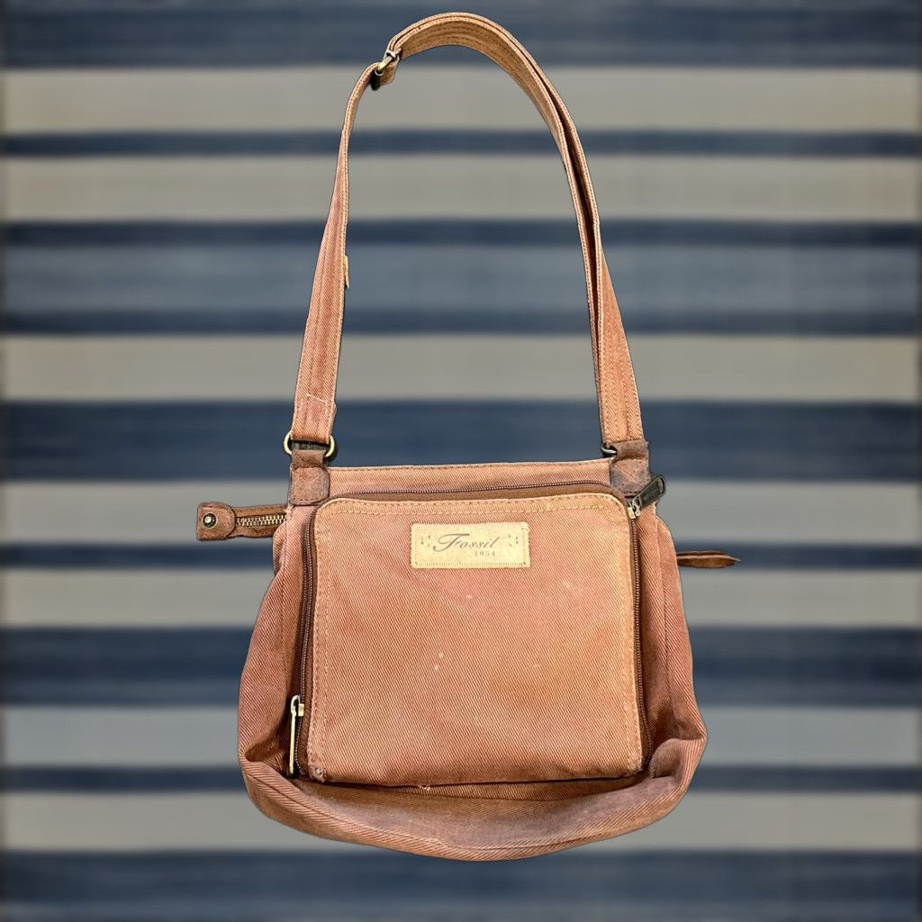 Fossil VINTAGE Fossil Crossbody Bag 1954 - Genuine Leather, Pebbled - Tan - 11x8x3 in - Adjustable Strap - Canvas Lining - 90s Classic Designer Women Size ONE SIZE - 1 Thumbnail