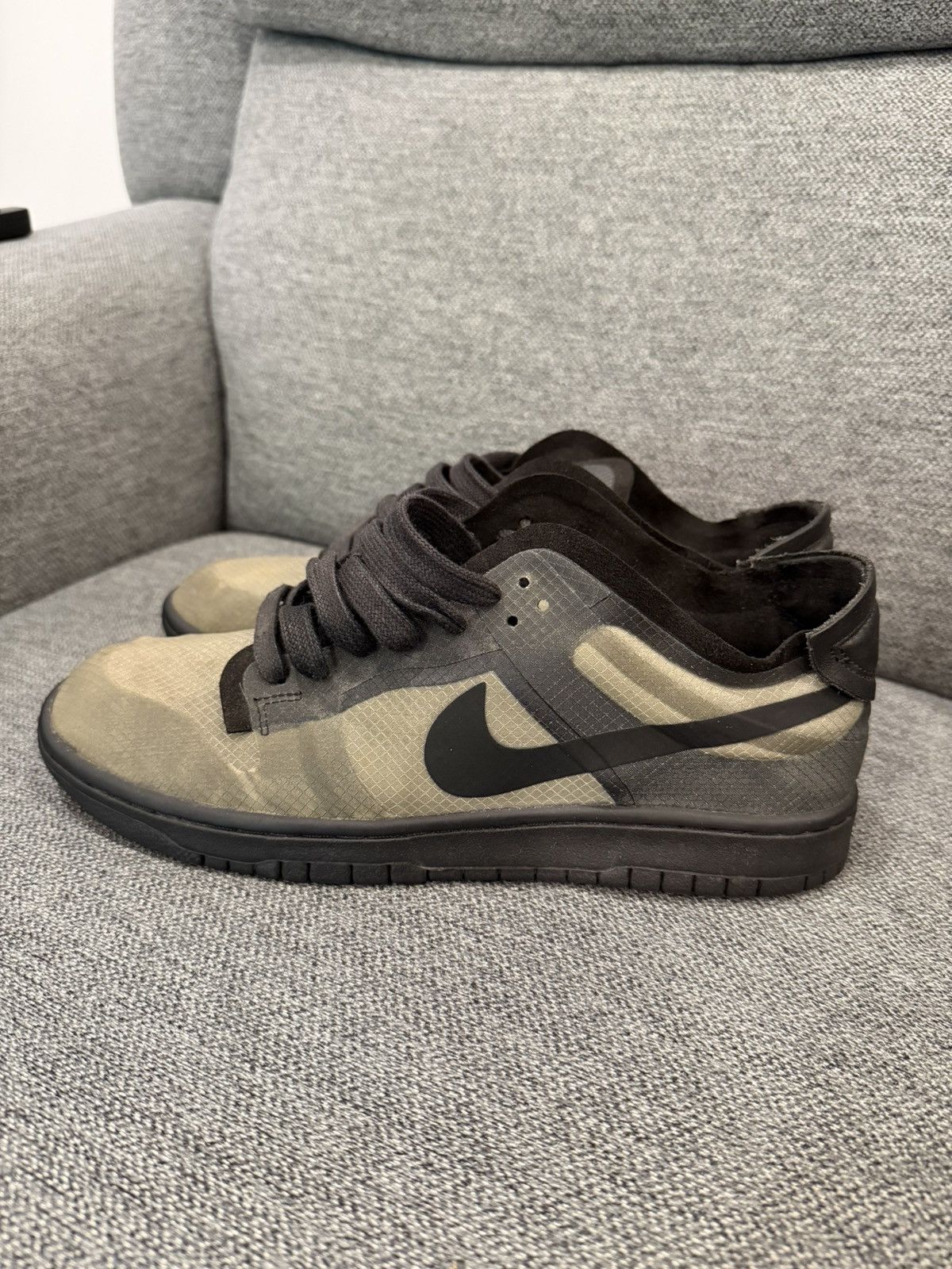 Comme des Garcons × Nike Nike x Comme Des Garcons Dunk Low Size US 10.5 / EU 43-44 - 1 Thumbnail