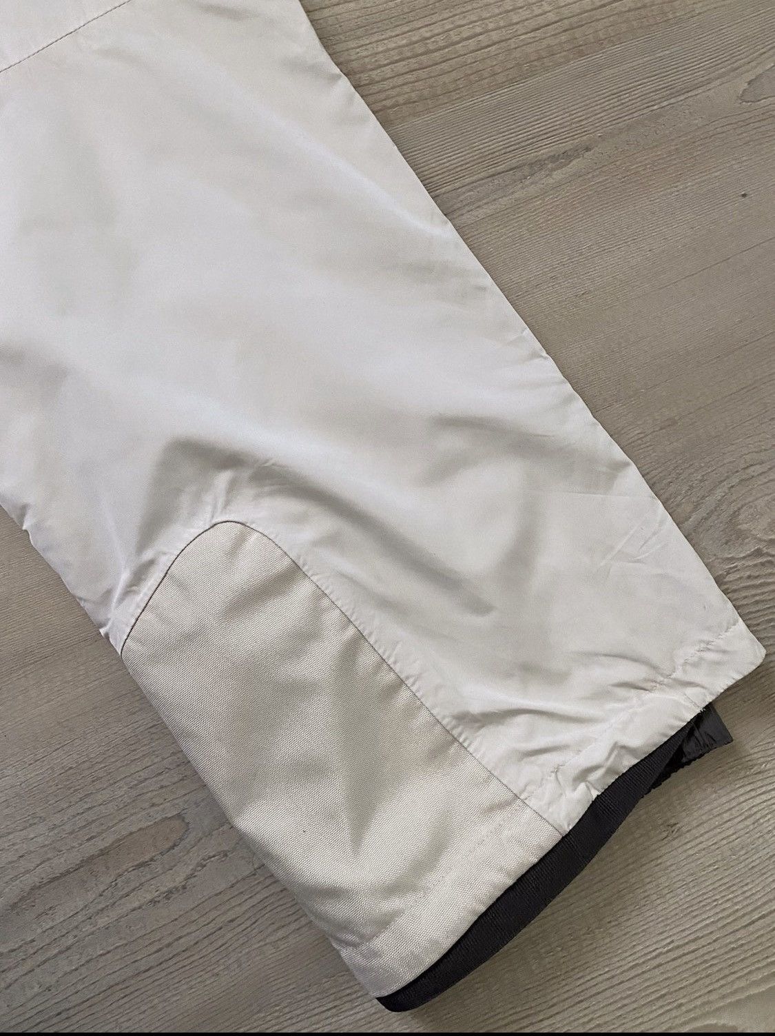 Salomon Salomon Waterproof Ski Pants Size US 36 / EU 52 - 8 Thumbnail