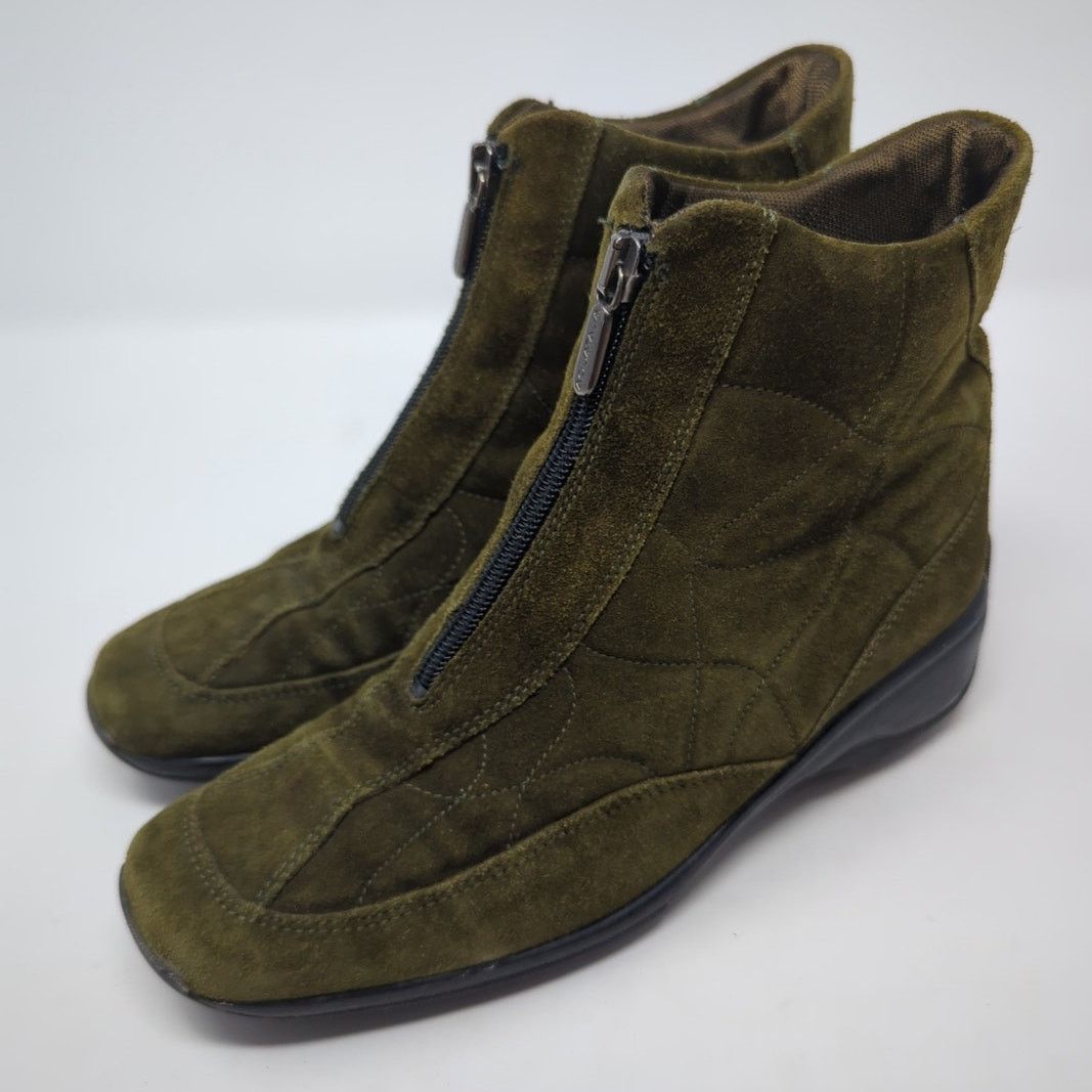 Aquatalia Aquatalia Suede Olive Green Ankle Boots Womens Size 6 Size US 6 / IT 36 - 1 Thumbnail