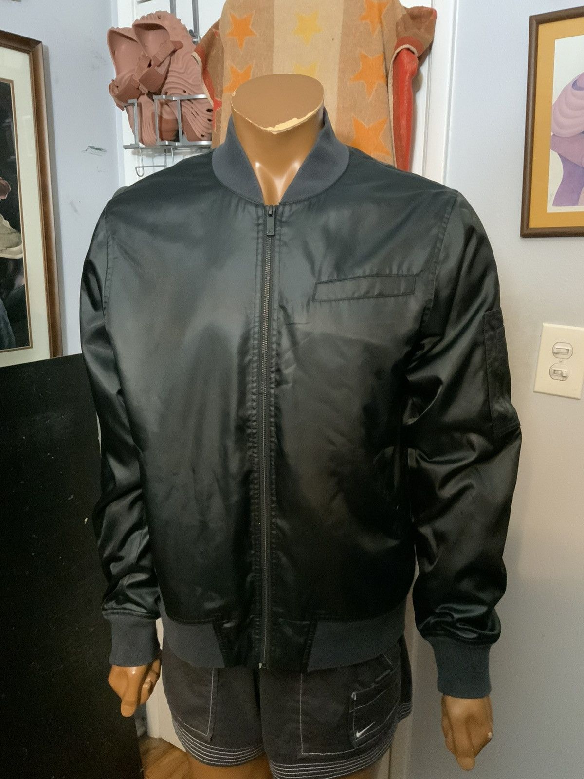Jordan Brand Air Jordan Black Satin Retro Jumpman Logo Zip Bomber Jacket Size US L / EU 52-54 / 3 - 9 Thumbnail