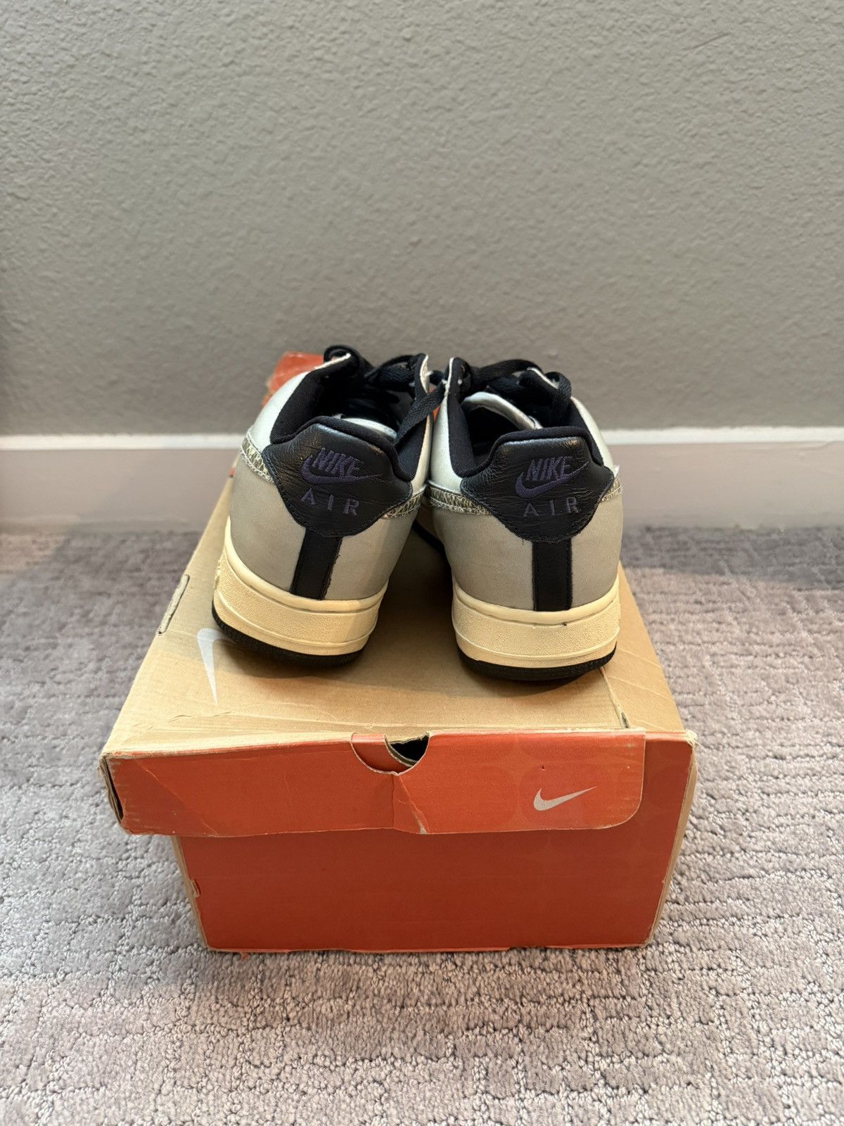 Nike 2001 Nike AF1 B Size US 9.5 / EU 42-43 - 4 Thumbnail