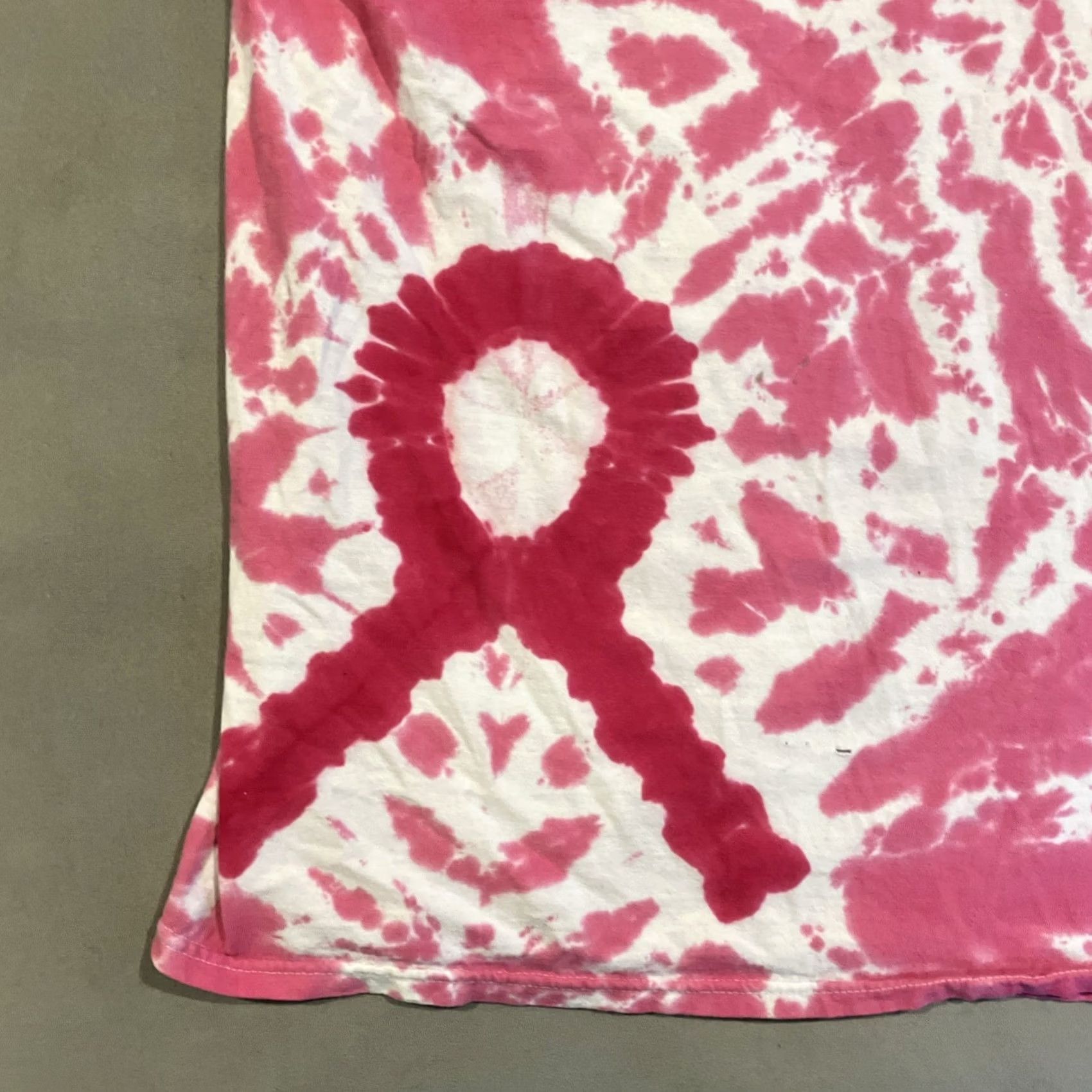 Pinko Pink Ribbon Breast Cancer Awareness Tie Dye T Shirt Medium Men's AWESOME Size US M / EU 48-50 / 2 - 2 Thumbnail