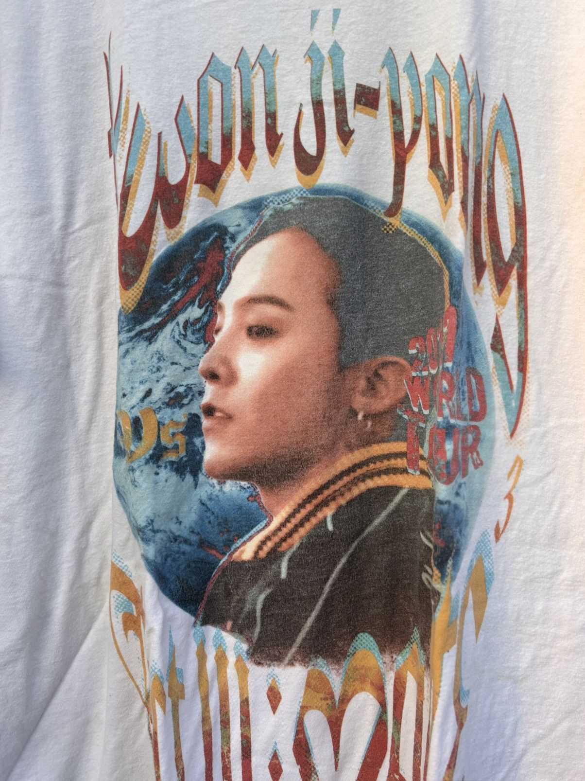 Other G DRANGON BIGBANG ACT III, M.O.T.T.E WORL TOUR 2017 Size US L / EU 52-54 / 3 - 3 Thumbnail