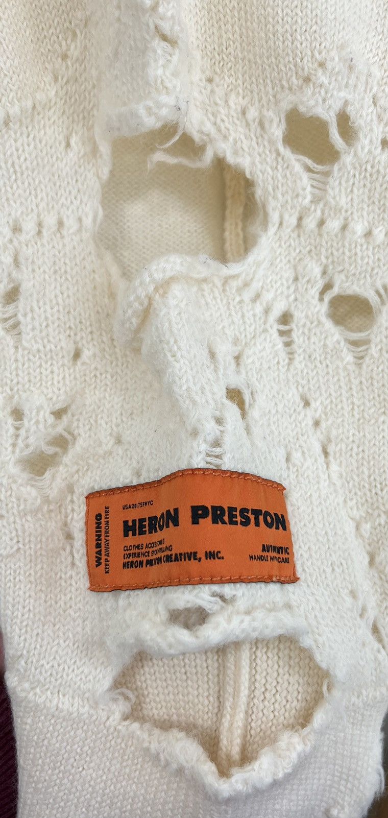 Heron Preston Heron Preston Shredded Knit Crew Sweat in White/Black Size US XL / EU 56 / 4 - 3 Thumbnail