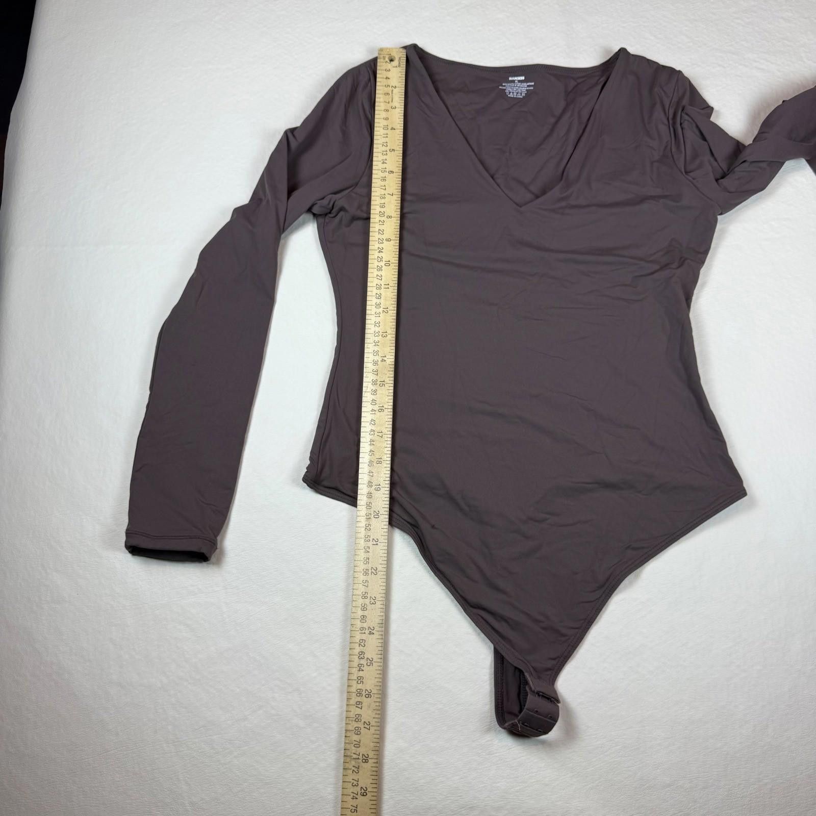 Other SUUKSESS Womens XL V-Neck Long Sleeve Bodysuit Taupe Brown Size ONE SIZE - 4 Thumbnail