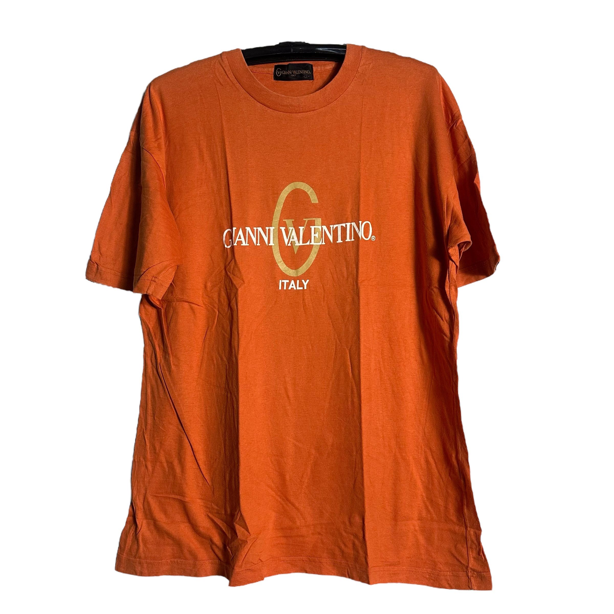 Gianni Valentino 🔥RARE🔥Vintage Gianni Valentino Spell Out T-shirt Size US XL / EU 56 / 4 - 1 Thumbnail
