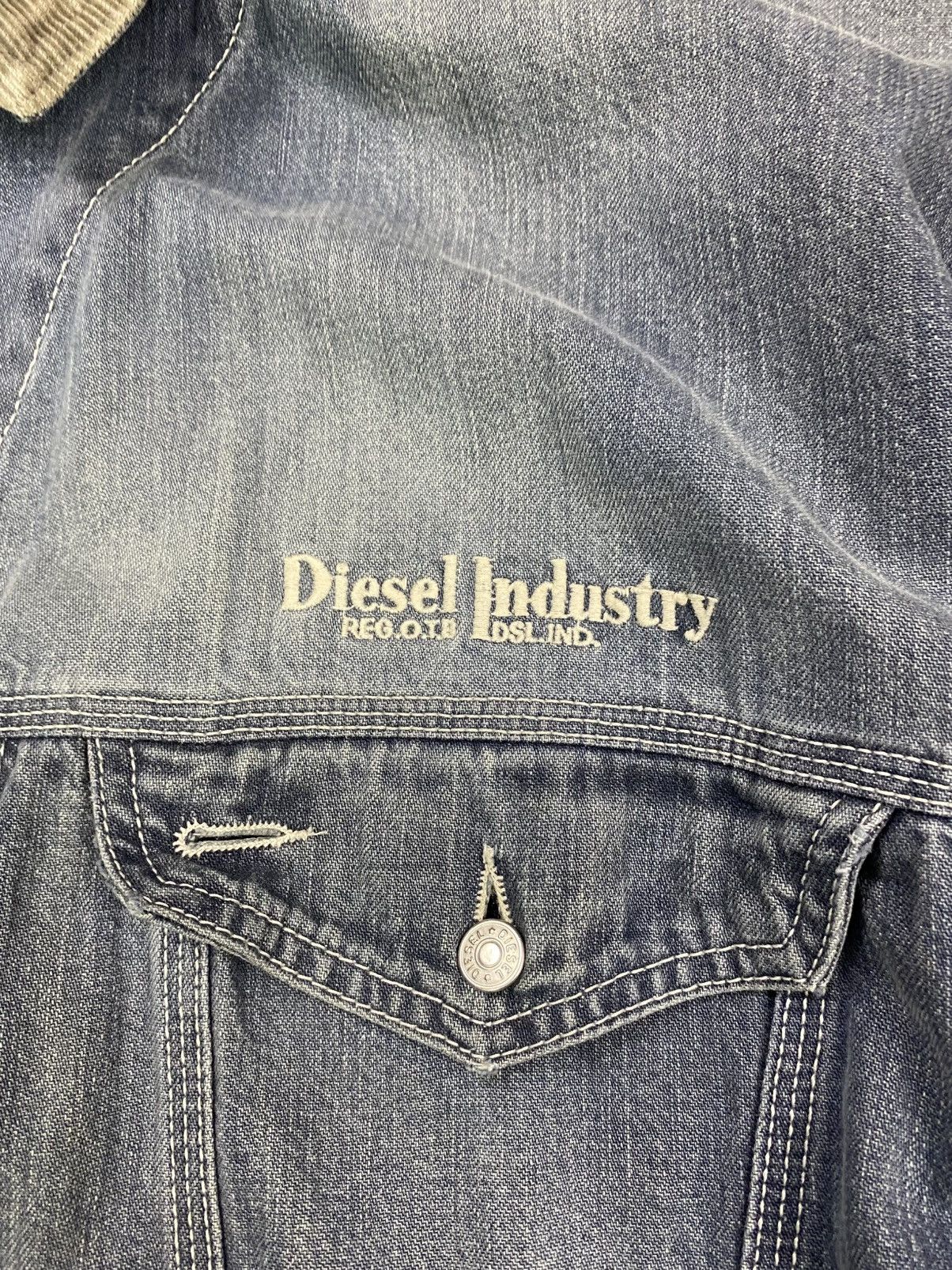 Diesel Diesel denim jacket vintage trashed made in italy archive Size US XXL / EU 58 / 5 - 7 Thumbnail