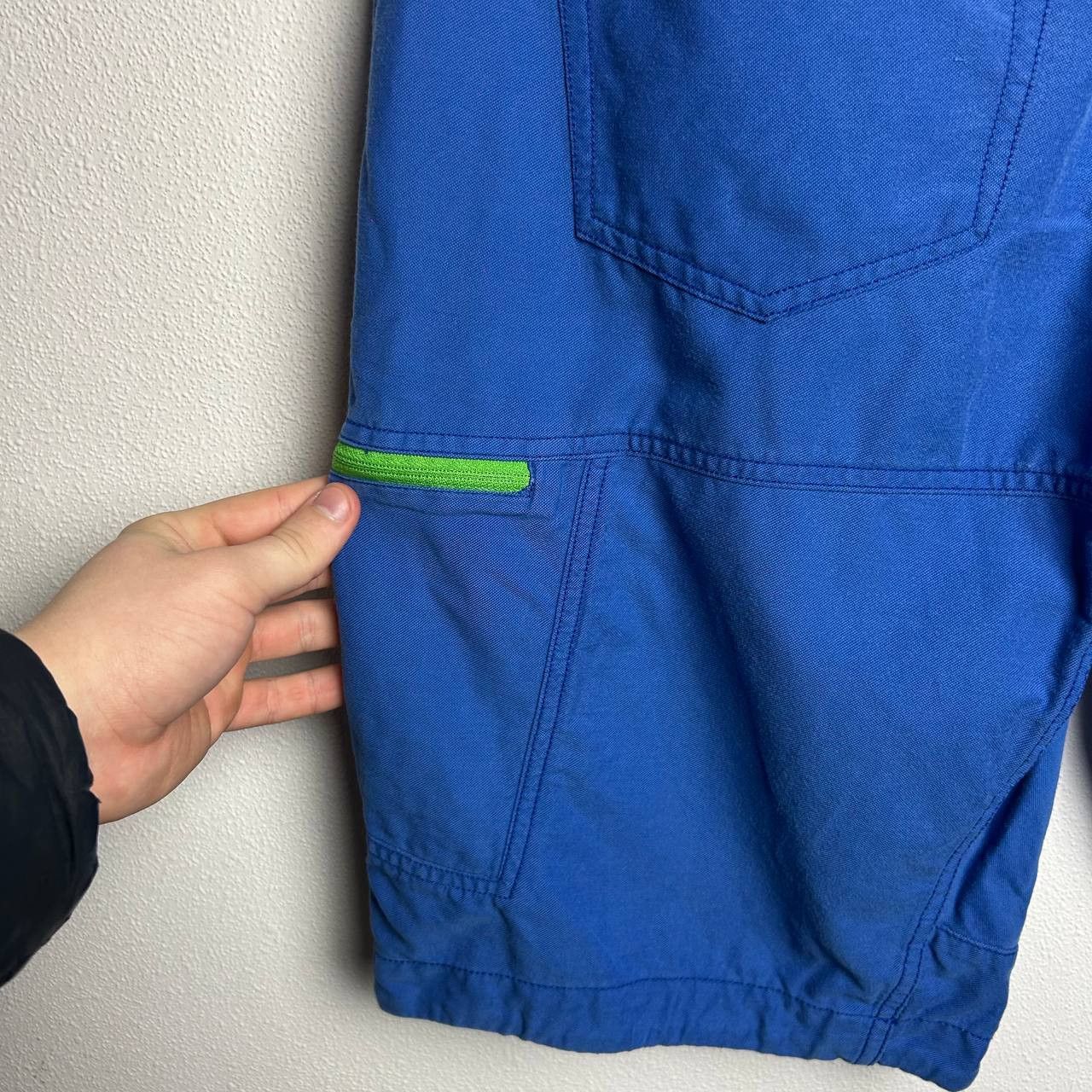 Norrona Mens Norrona Small logo Multipocket blue outdoor shorts Size US 32 / EU 48 - 11 Thumbnail