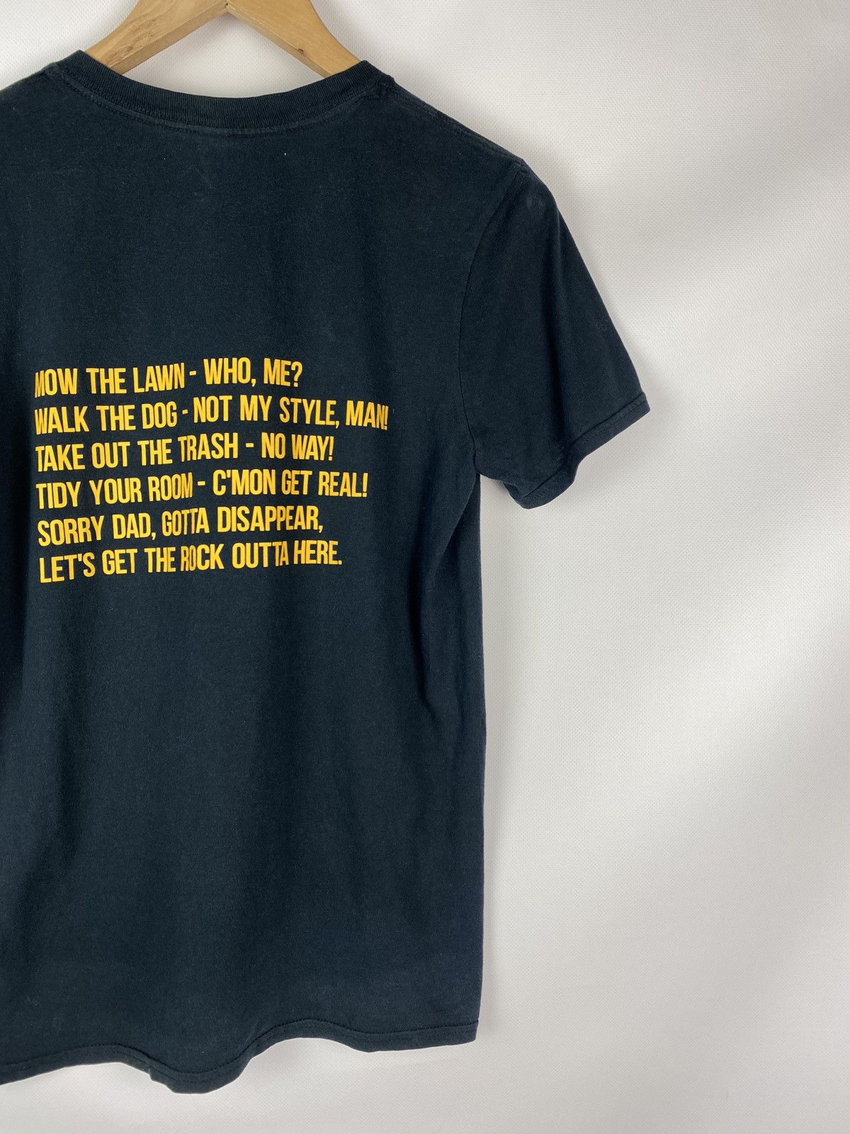 Band Tees Def Leppard vintage Do You Wanna Get Rocked Band T Shirt Size US S / EU 44-46 / 1 - 13 Thumbnail