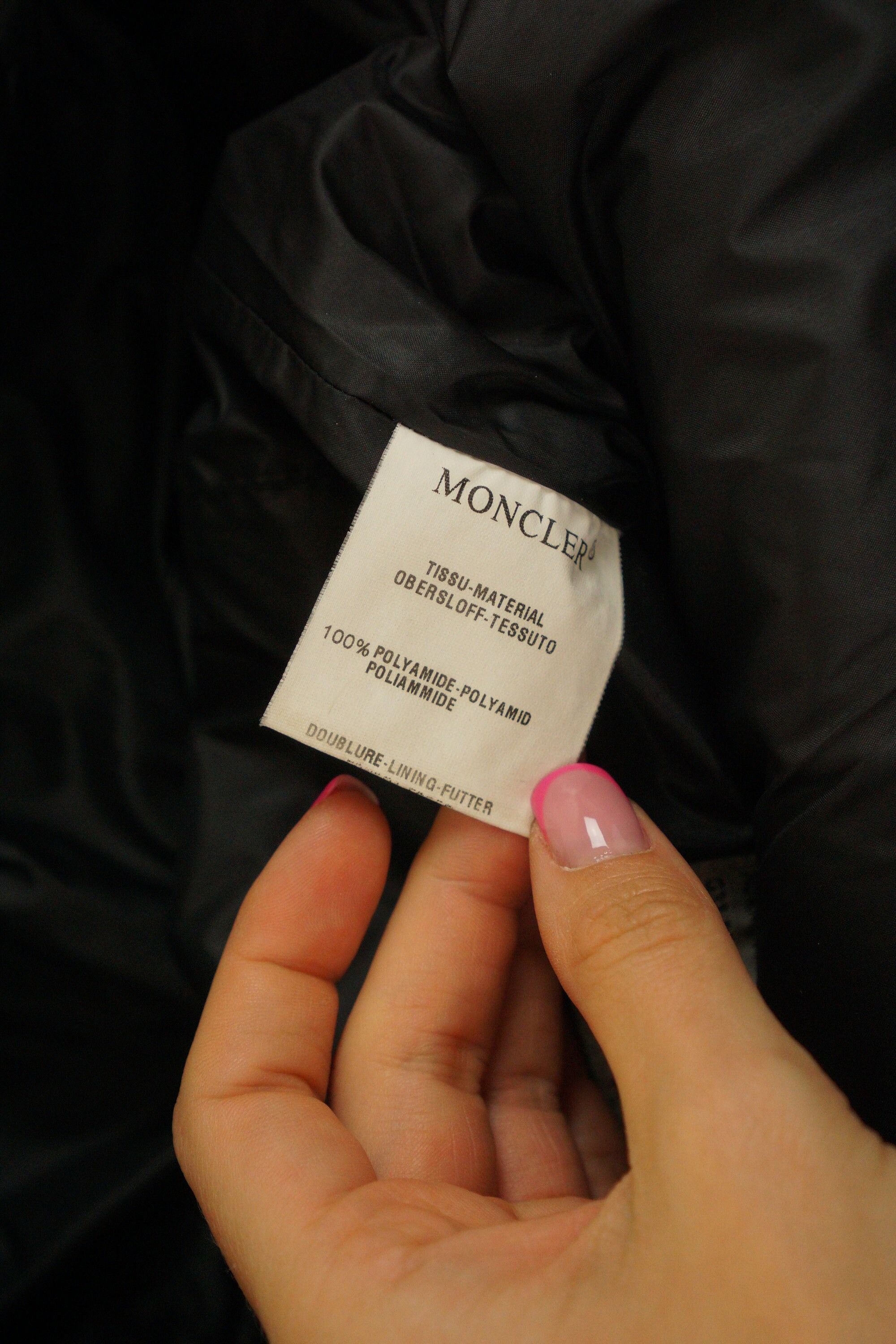 Moncler Woman Moncler Quilted Jacket Down Black Size M Size M / US 6-8 / IT 42-44 - 9 Preview