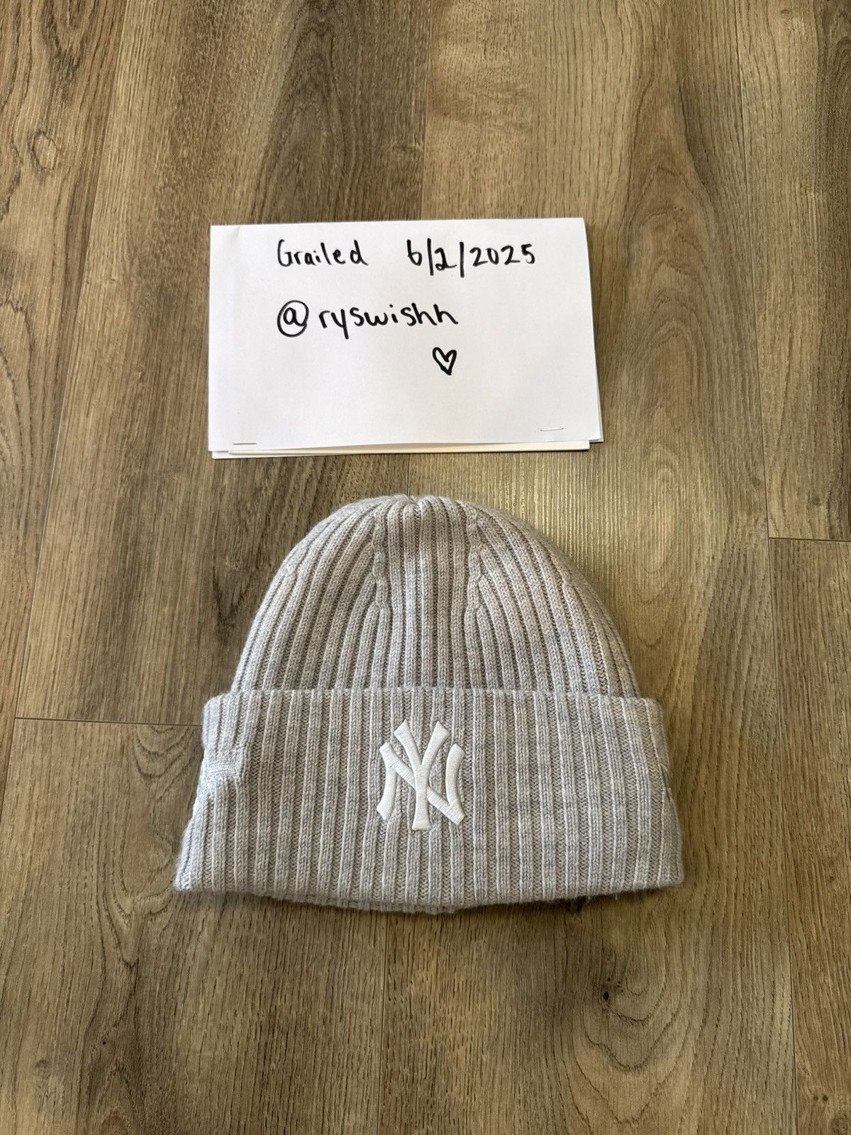 Kith Kith New York Yankees New Era Beanie Size ONE SIZE - 1 Thumbnail