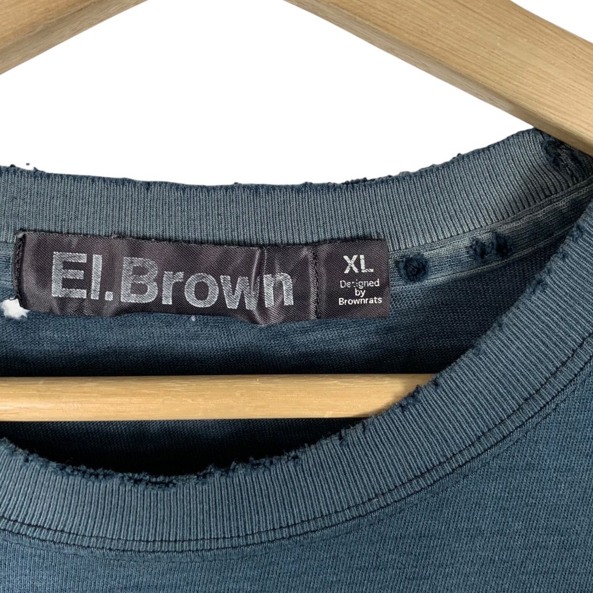 Vintage EL. BROWN PASS THE MIC 2006 Limited Issue Rap Tee Shirt Top Size US XL / EU 56 / 4 - 7 Thumbnail