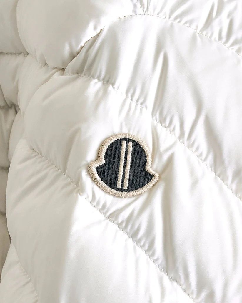 Rick Owens o1s1v1r1oon0925 Moncler Radiance Peter Jacket in White/Milk Size US L / EU 52-54 / 3 - 5 Thumbnail