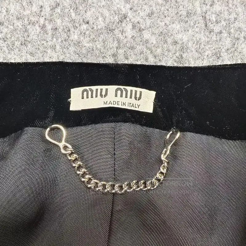 Miu Miu Miu Miu Light Brown Women's Jacket . Size M / US 6-8 / IT 42-44 - 3 Thumbnail