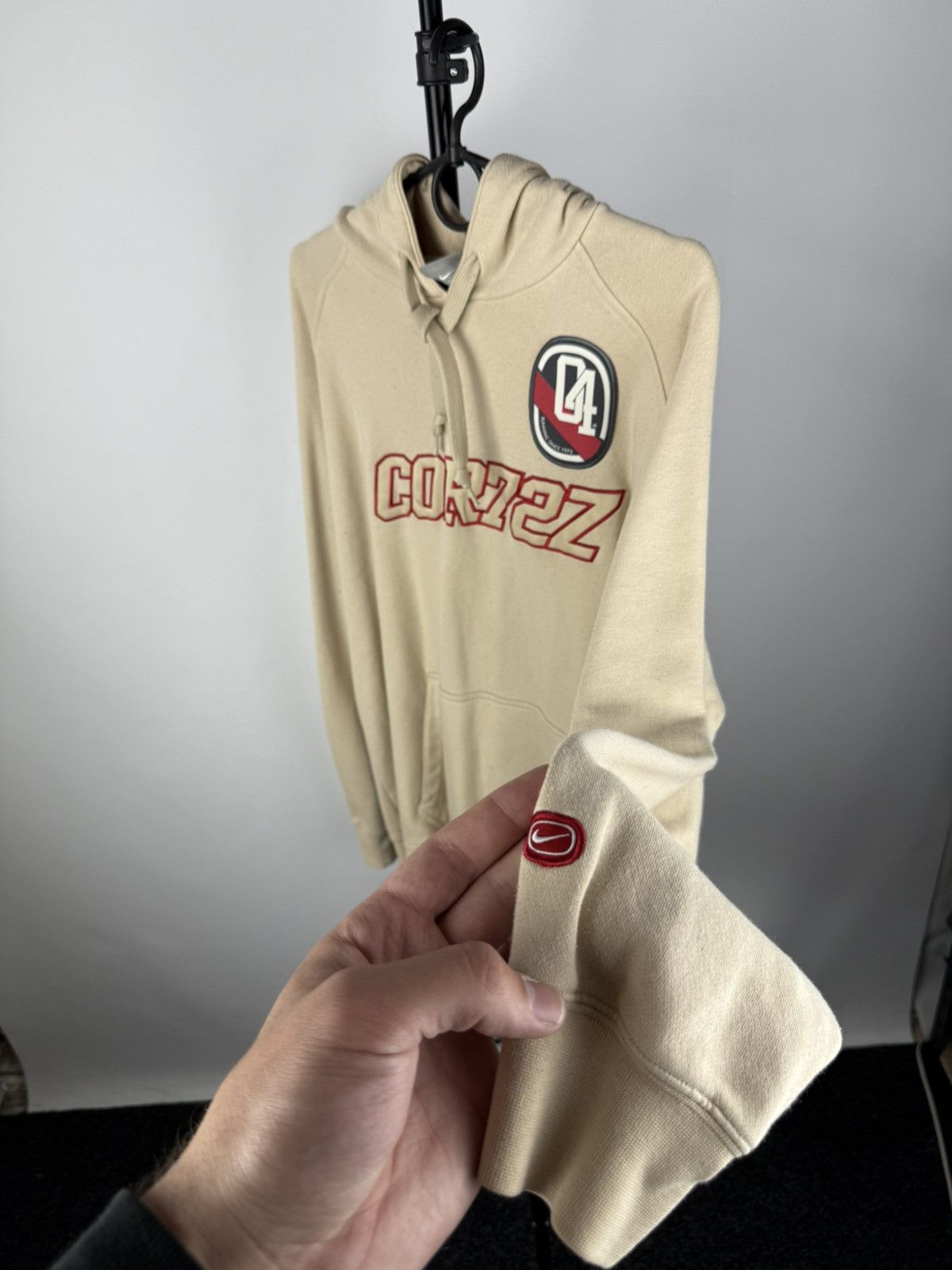 Nike × Vintage 00s🔥Nike Cortez 04 Beige Large Mens Hoodie VnTg y2k OG Size US L / EU 52-54 / 3 - 5 Thumbnail