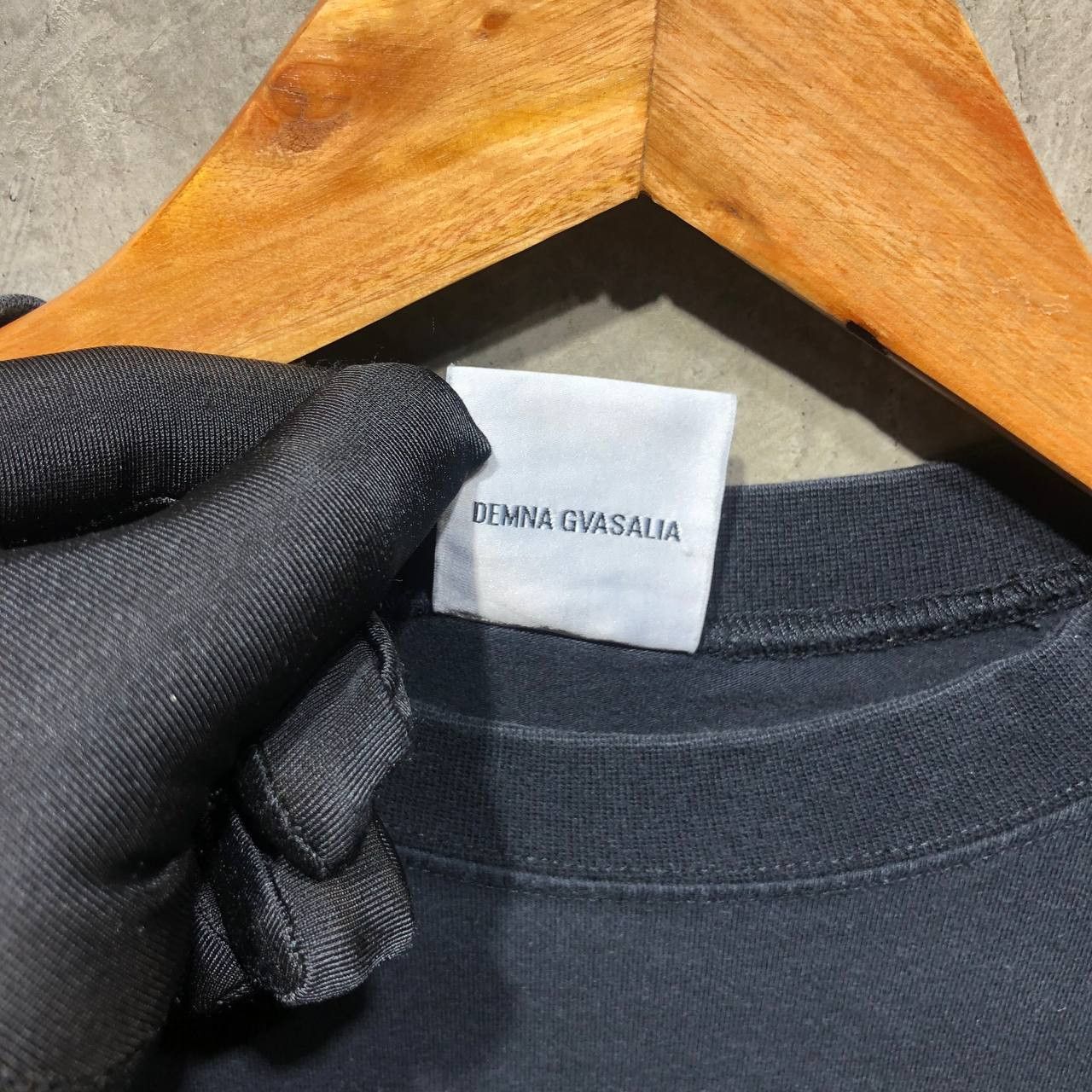 Vetements Vetements “METALLVERARBEITUNG GmbH” tee Size US M / EU 48-50 / 2 - 8 Thumbnail