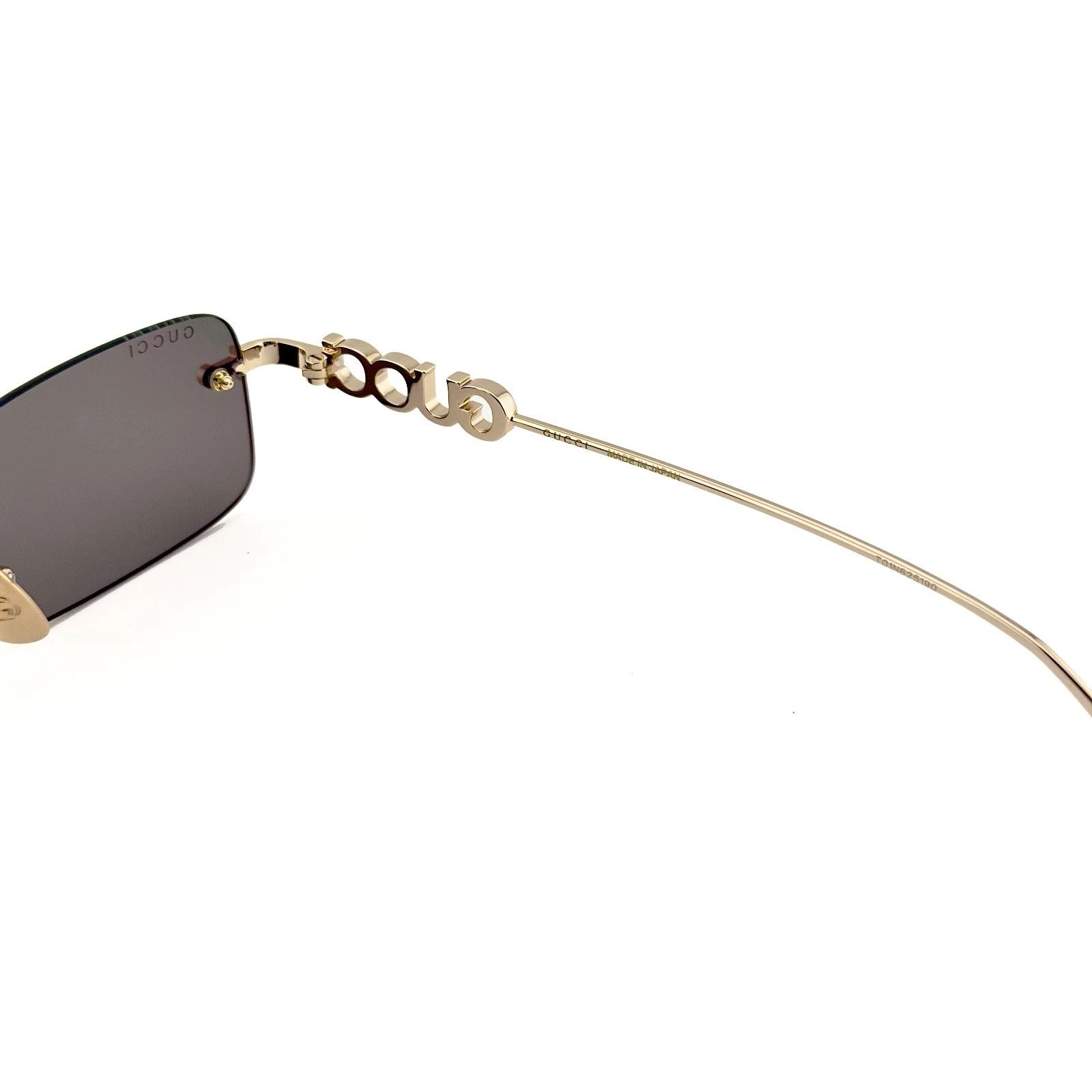 Gucci GUCCI 1808 Gold Silver Mirror Logo GG1808S Sunglasses 003 Size ONE SIZE - 7 Thumbnail