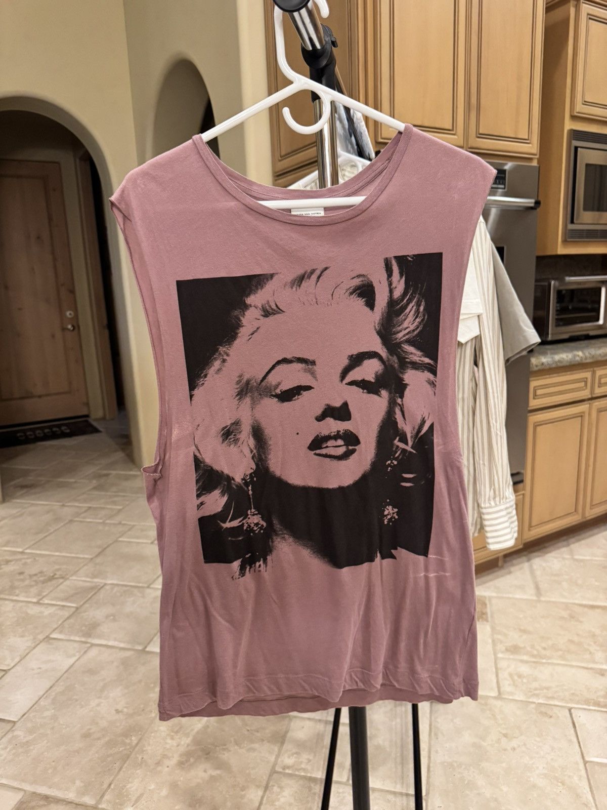 Dries Van Noten Dries Van Noten Marilyn Monroe Tank Top Size US S / EU 44-46 / 1 - 1 Thumbnail