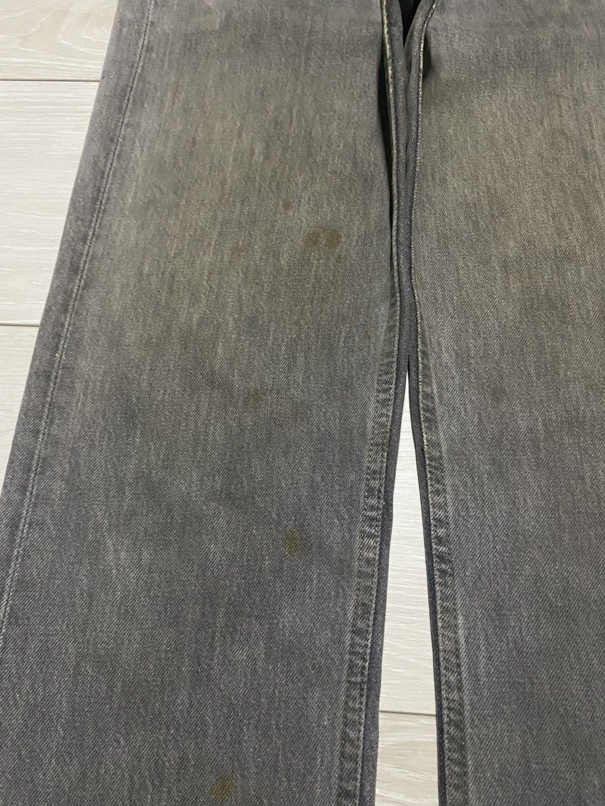 Levi's Vintage Levis 501 90s Grunge Distressed Jeans Size US 29 - 7 Thumbnail
