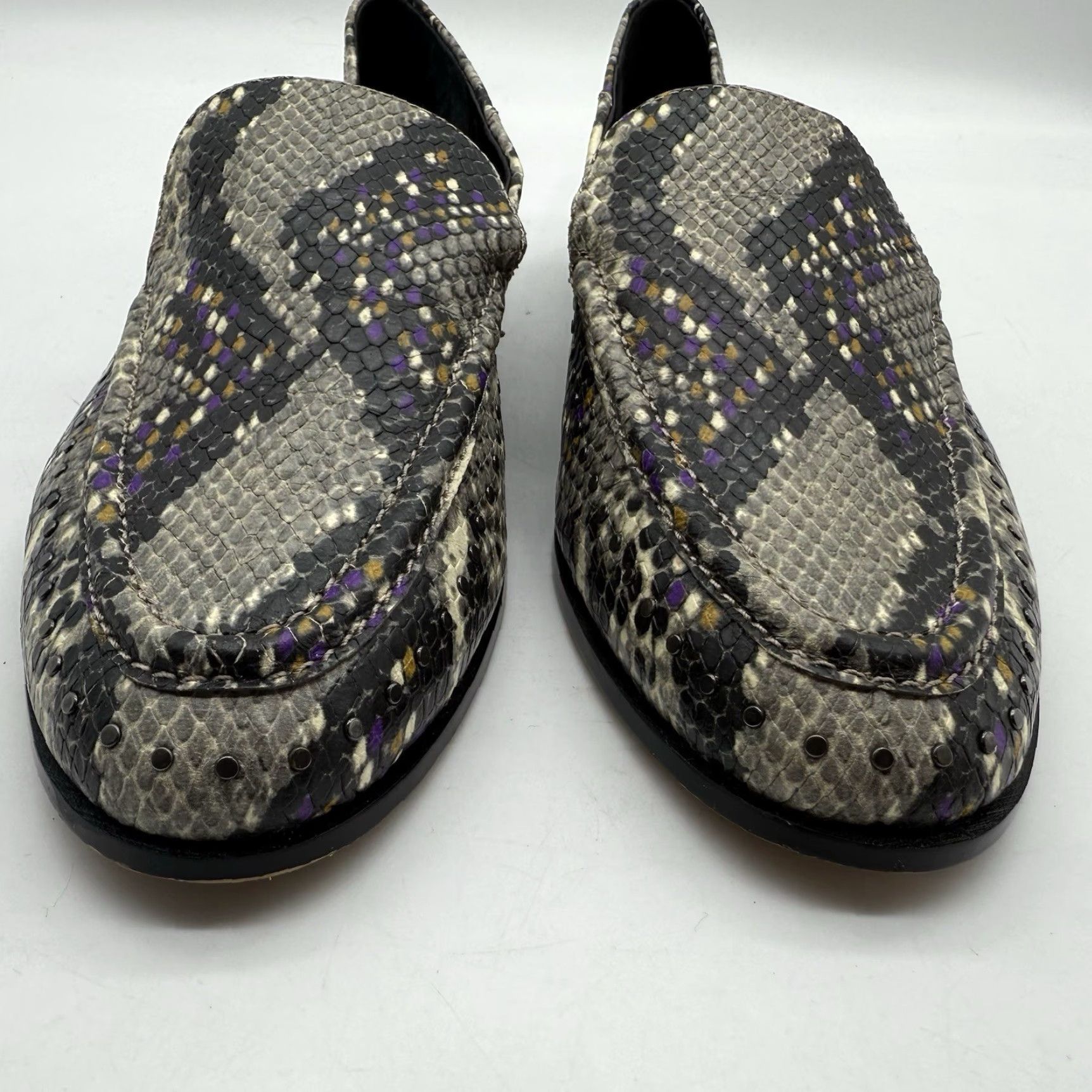 Vince Camuto Vince Camuto Jendeya Loafers Leather Gray Snake Embossed Slip On Sz 7.5 Size US 8 / IT 38 - 4 Thumbnail