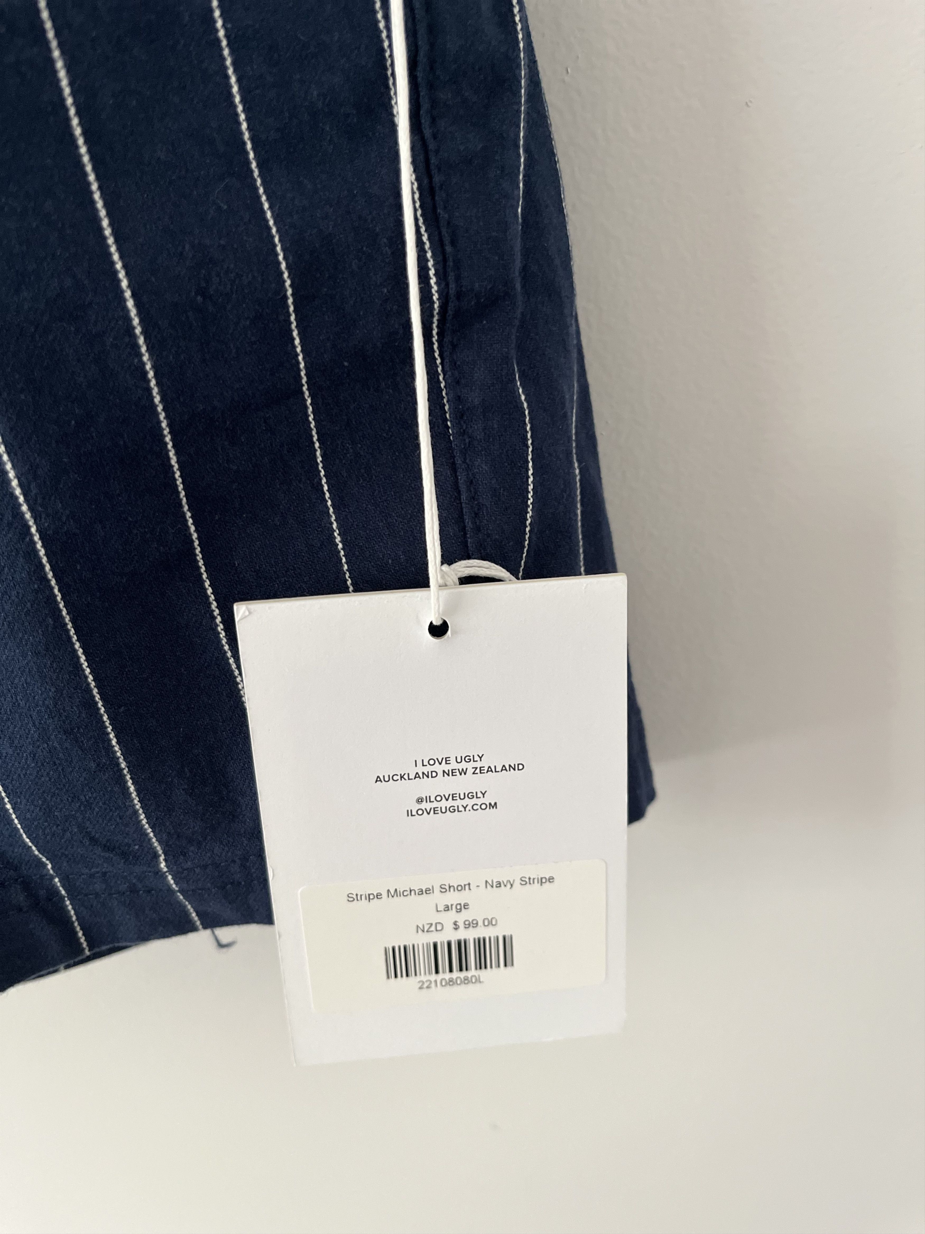I Love Ugly Navy Striped Shorts Size US 34 / EU 50 - 3 Thumbnail