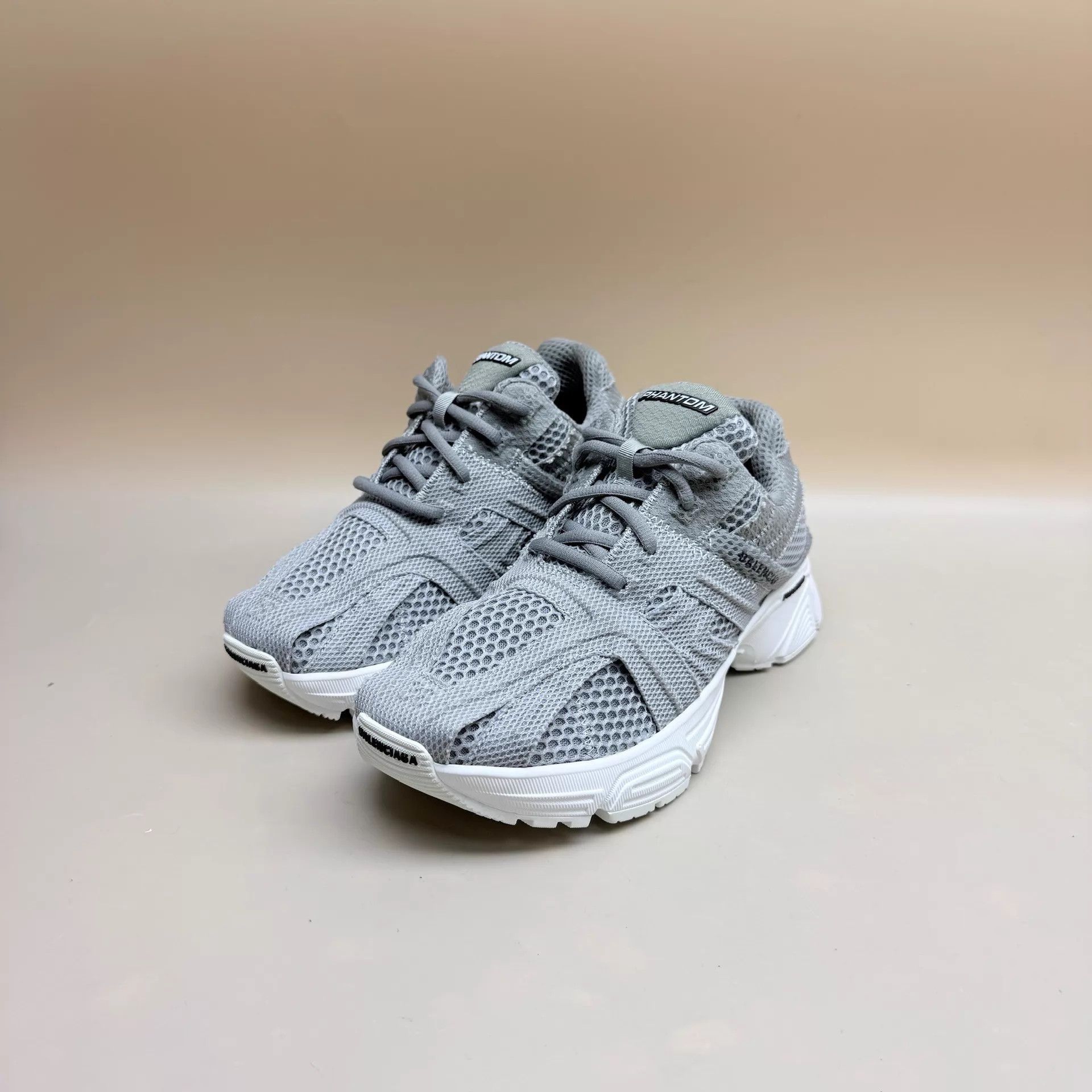 Balenciaga Balenciaga Phantom Gray White 36 Mint Sneakers Size US 5.5 / IT 35.5 - 1 Thumbnail